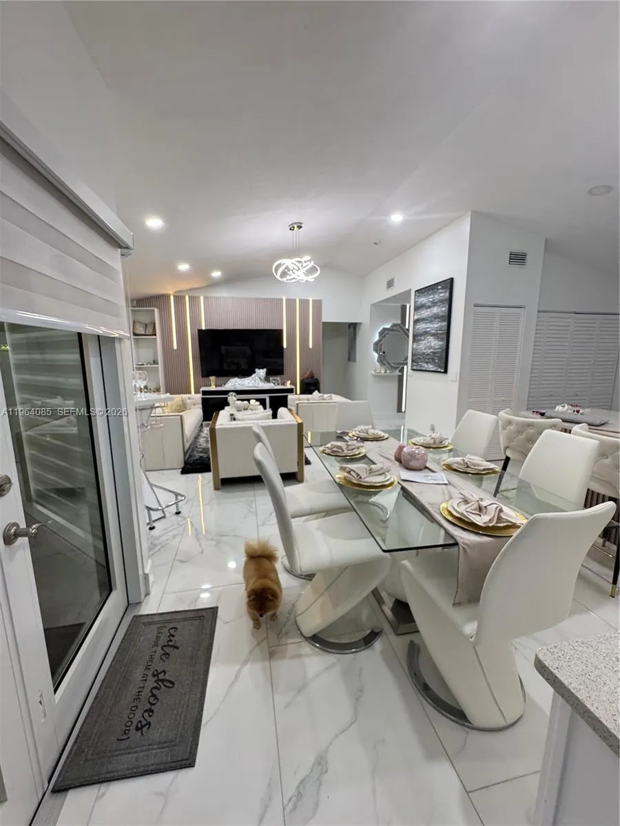 11761 Nw 12th St, Pembroke Pines, Florida 33026, Pembroke Pines, Florida 33026, 3 Bedrooms Bedrooms, ,2 BathroomsBathrooms,Residential Lease,For Rent,11761 Nw 12th St, Pembroke Pines, Florida 33026,A11964085