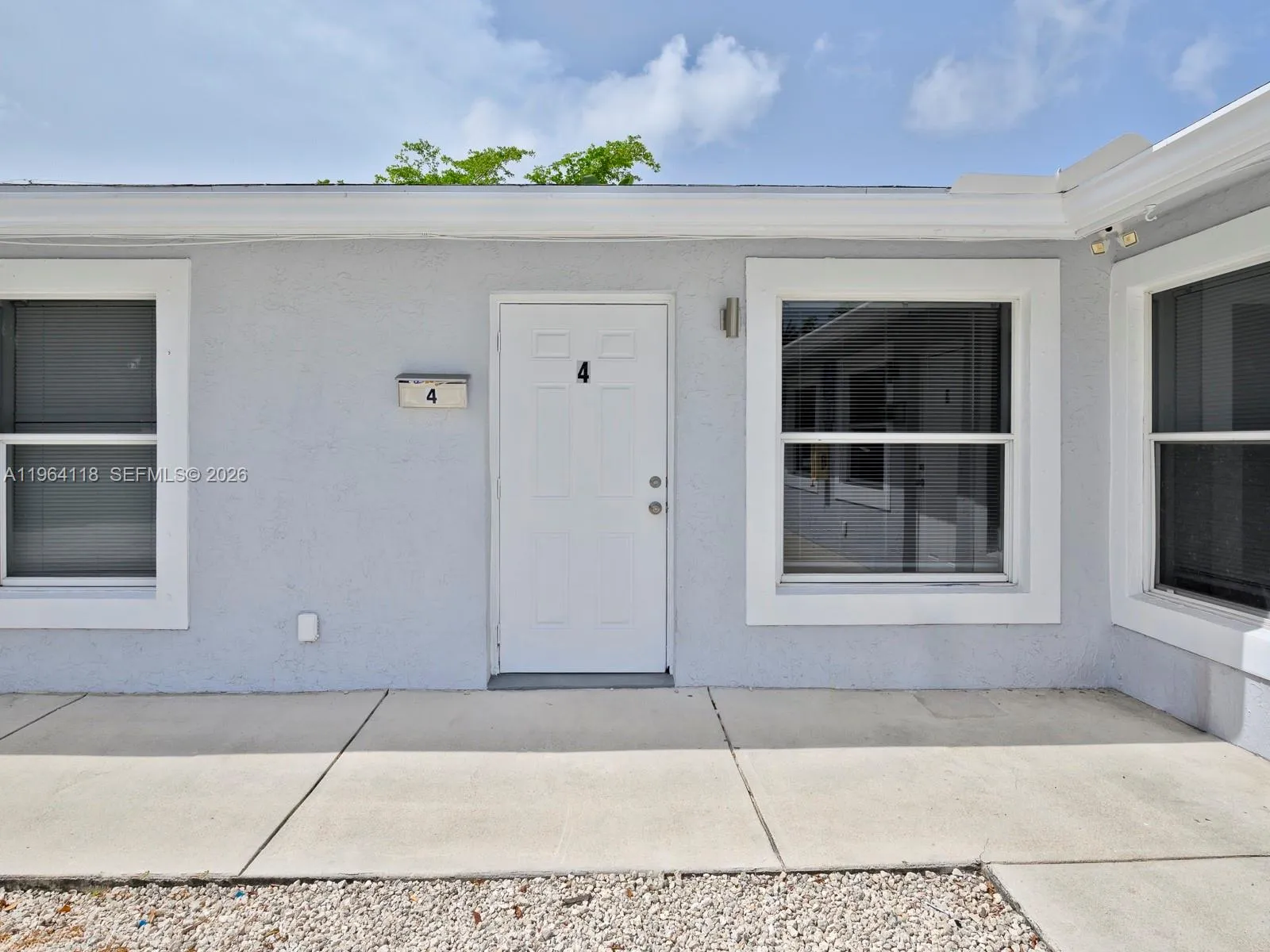 241 Nw 40th St 4, Oakland Park, Florida 33309, Oakland Park, Florida 33309, 2 Bedrooms Bedrooms, ,1 BathroomBathrooms,Residential Lease,For Rent,241 Nw 40th St 4, Oakland Park, Florida 33309,A11964118