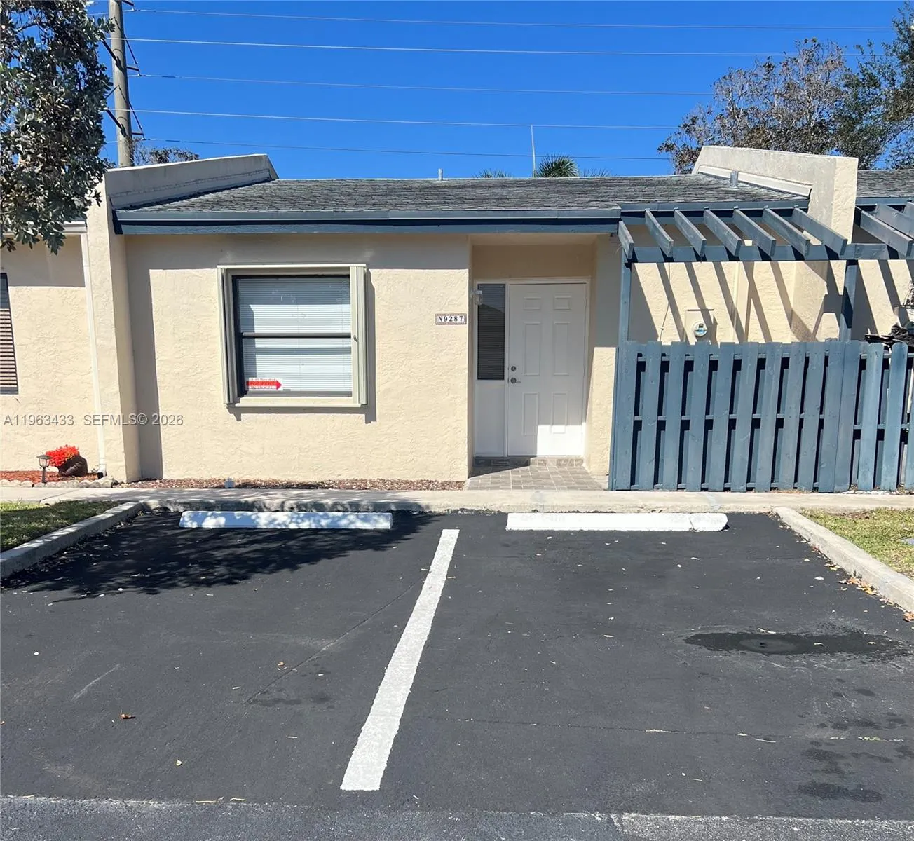 9287 Nw 18th St, Pembroke Pines, Florida 33024, Pembroke Pines, Florida 33024, 2 Bedrooms Bedrooms, ,1 BathroomBathrooms,Residential Lease,For Rent,9287 Nw 18th St, Pembroke Pines, Florida 33024,A11963433 9287 Nw 18th St, Pembroke Pines, Florida 33024, Pembroke Pines, Florida 33024, 2 Bedrooms Bedrooms, ,1 BathroomBathrooms,Residential Lease,For Rent,9287 Nw 18th St, Pembroke Pines, Florida 33024,A11963433