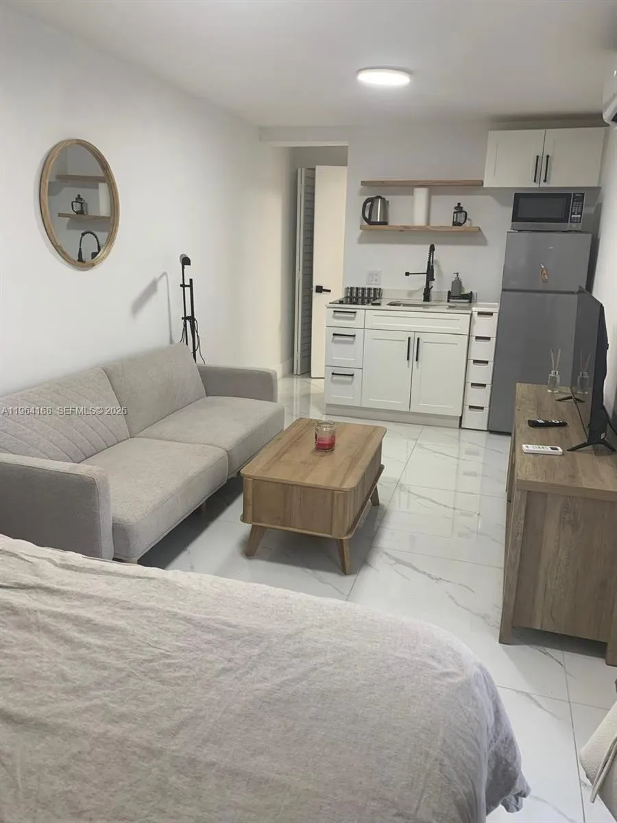 610 Nw 111th St 1, Miami, Florida 33168, Miami, Florida 33168, 1 Bedroom Bedrooms, ,1 BathroomBathrooms,Residential Lease,For Rent,610 Nw 111th St 1, Miami, Florida 33168,A11964168