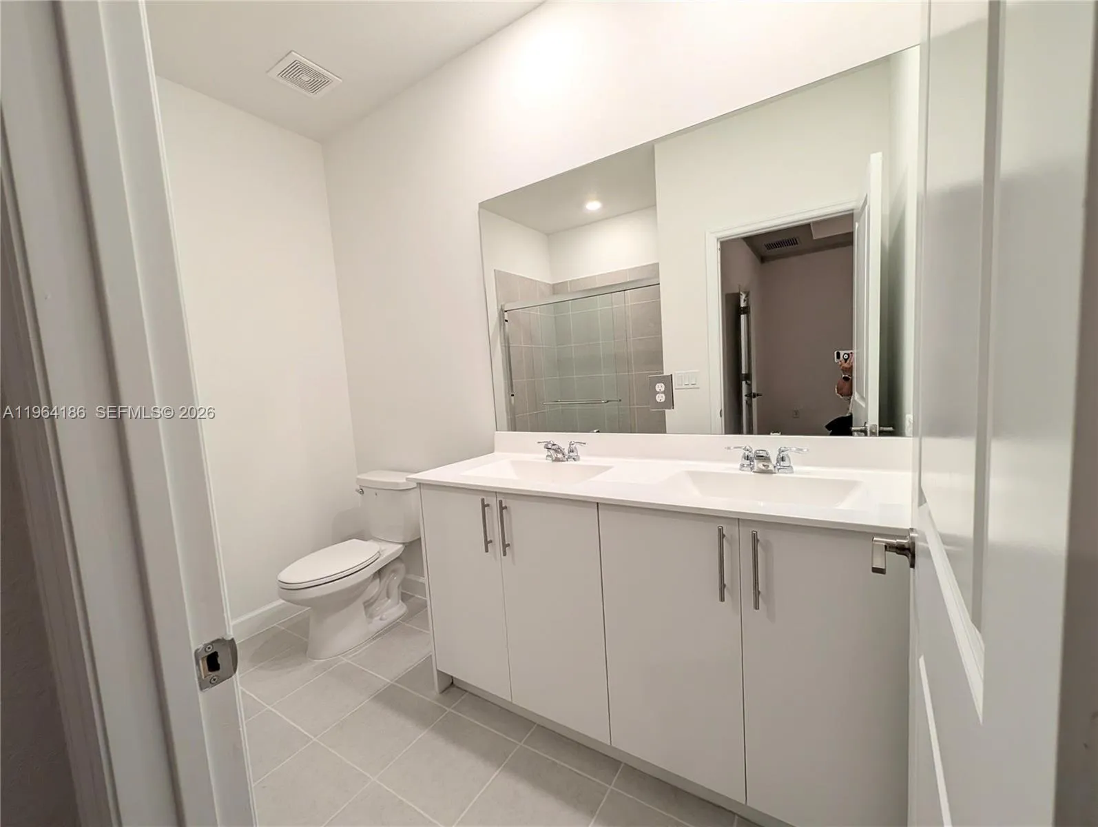 1172 Se 1st Ter, Florida City, Florida 33034, Florida City, Florida 33034, 3 Bedrooms Bedrooms, ,2 BathroomsBathrooms,Residential,For Sale,1172 Se 1st Ter, Florida City, Florida 33034,A11964186