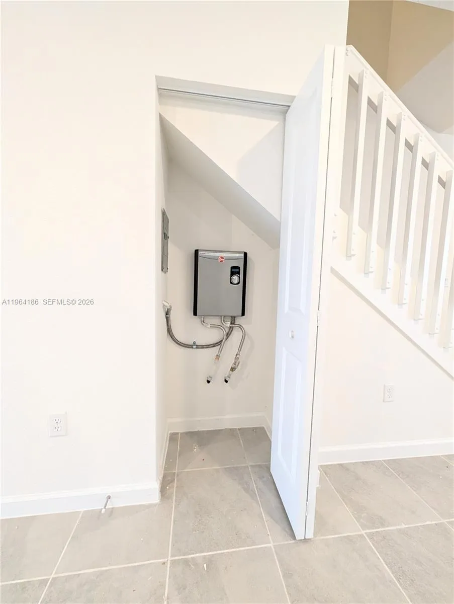 1172 Se 1st Ter, Florida City, Florida 33034, Florida City, Florida 33034, 3 Bedrooms Bedrooms, ,2 BathroomsBathrooms,Residential,For Sale,1172 Se 1st Ter, Florida City, Florida 33034,A11964186