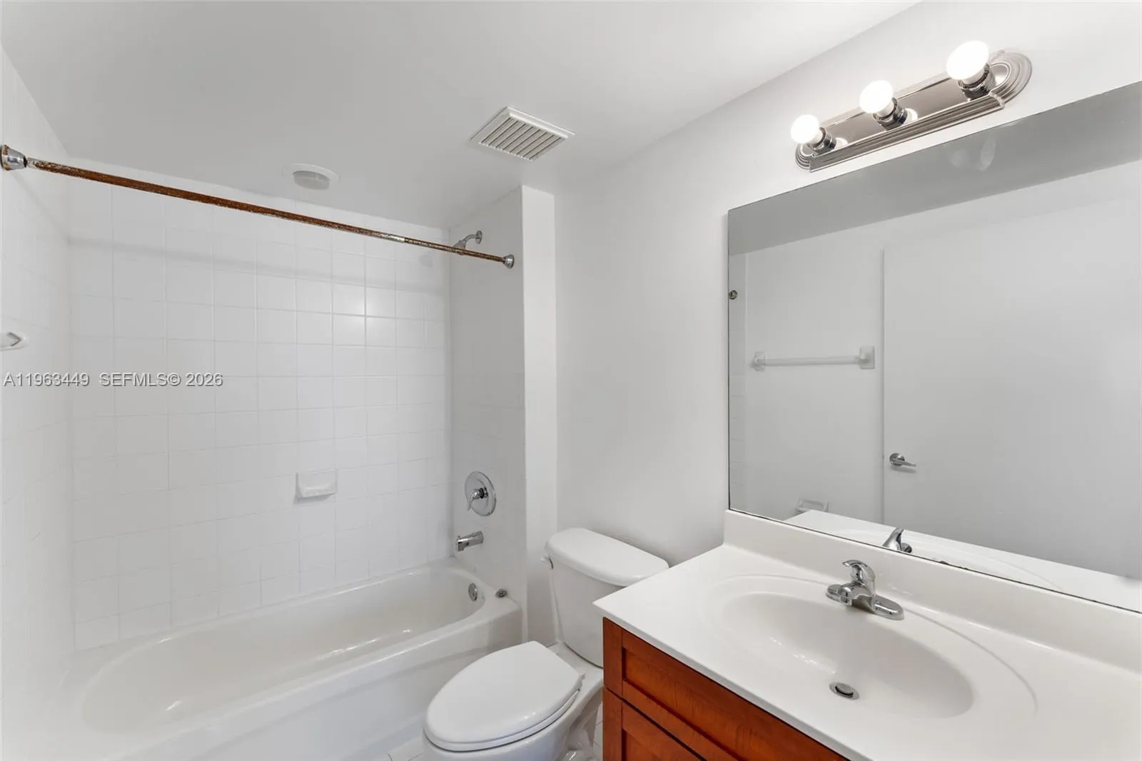 36 Nw 6th Ave 502, Miami, Florida 33128, Miami, Florida 33128, 2 Bedrooms Bedrooms, ,2 BathroomsBathrooms,Residential,For Sale,36 Nw 6th Ave 502, Miami, Florida 33128,A11963449