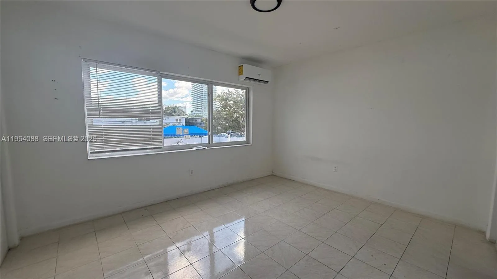 7271 Gary Ave 25, Miami Beach, Florida 33141, Miami Beach, Florida 33141, 1 Bedroom Bedrooms, ,1 BathroomBathrooms,Residential Lease,For Rent,7271 Gary Ave 25, Miami Beach, Florida 33141,A11964088