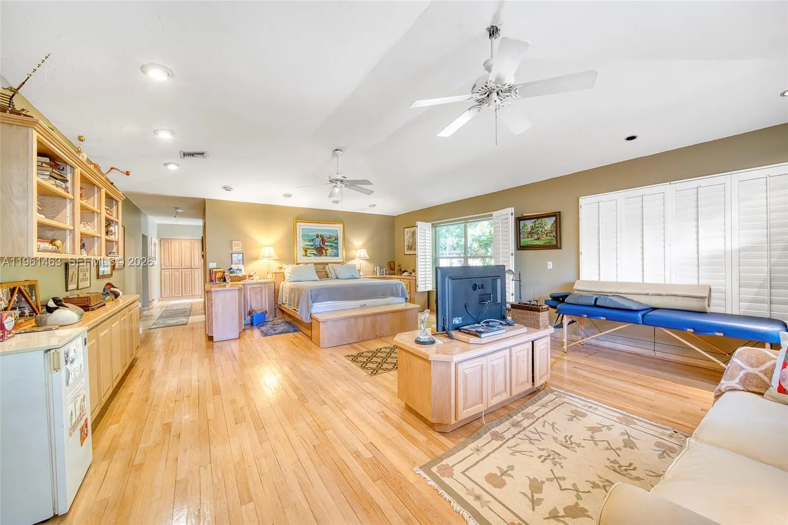 8001 Sw 133rd St, Pinecrest, Florida 33156, Pinecrest, Florida 33156, 3 Bedrooms Bedrooms, ,2 BathroomsBathrooms,Residential,For Sale,8001 Sw 133rd St, Pinecrest, Florida 33156,A11961463