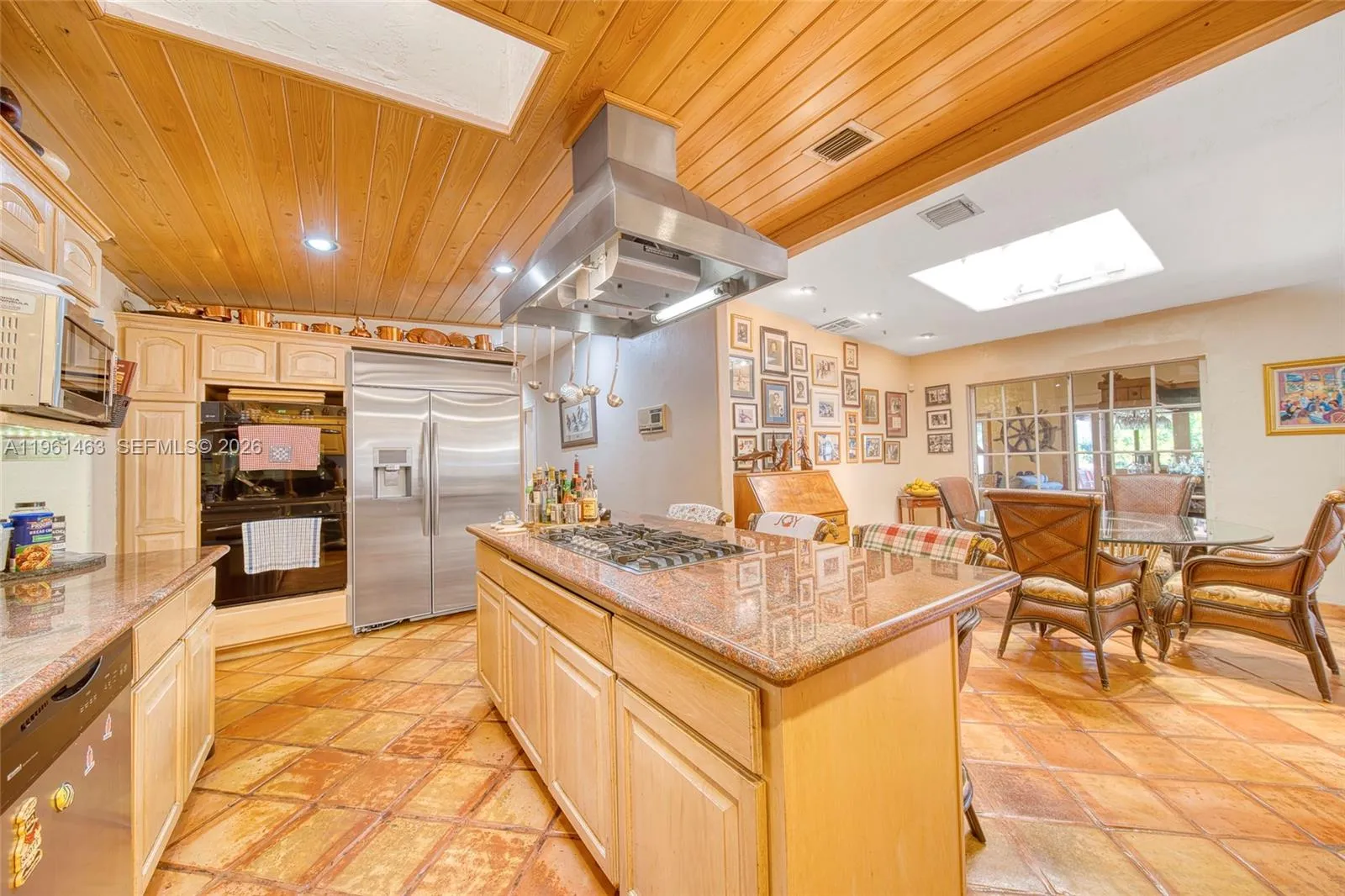 8001 Sw 133rd St, Pinecrest, Florida 33156, Pinecrest, Florida 33156, 3 Bedrooms Bedrooms, ,2 BathroomsBathrooms,Residential,For Sale,8001 Sw 133rd St, Pinecrest, Florida 33156,A11961463