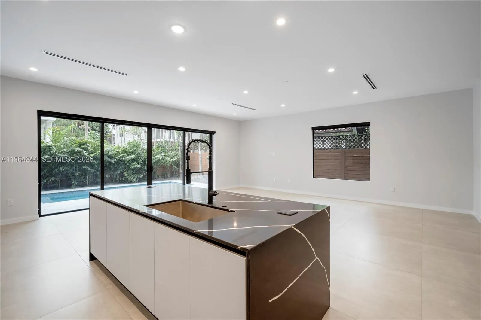 2962 W Trade Ave, Coconut Grove, Florida 33133, Coconut Grove, Florida 33133, 5 Bedrooms Bedrooms, ,5 BathroomsBathrooms,Residential,For Sale,2962 W Trade Ave, Coconut Grove, Florida 33133,A11964244