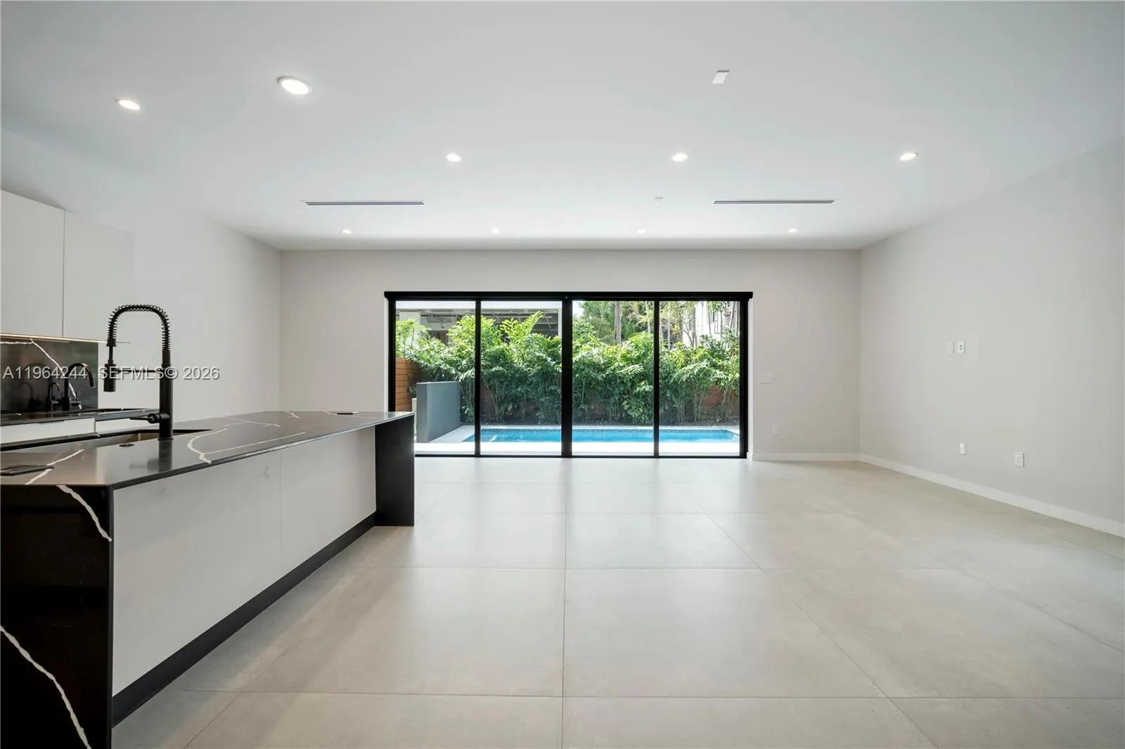 2962 W Trade Ave, Coconut Grove, Florida 33133, Coconut Grove, Florida 33133, 5 Bedrooms Bedrooms, ,5 BathroomsBathrooms,Residential,For Sale,2962 W Trade Ave, Coconut Grove, Florida 33133,A11964244