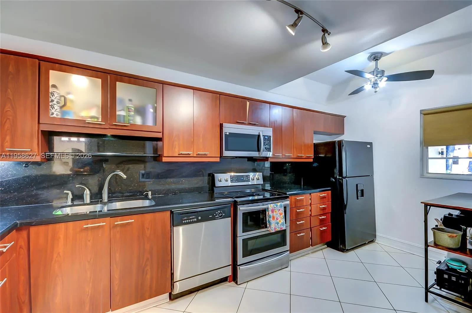 3831 Estepona Ave 11-d-2, Doral, Florida 33178, Doral, Florida 33178, 3 Bedrooms Bedrooms, ,2 BathroomsBathrooms,Residential,For Sale,3831 Estepona Ave 11-d-2, Doral, Florida 33178,A11958627