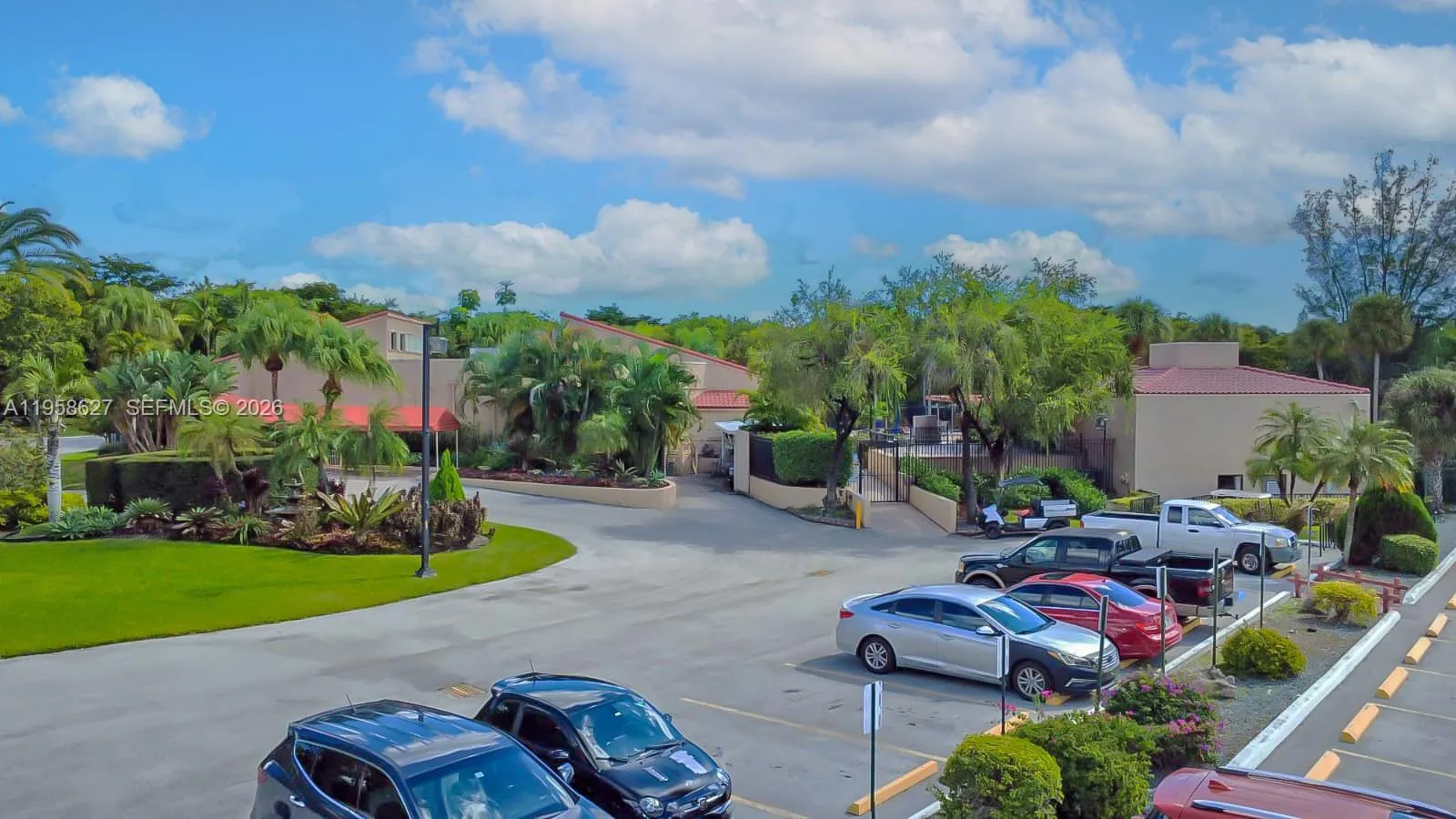 3831 Estepona Ave 11-d-2, Doral, Florida 33178, Doral, Florida 33178, 3 Bedrooms Bedrooms, ,2 BathroomsBathrooms,Residential,For Sale,3831 Estepona Ave 11-d-2, Doral, Florida 33178,A11958627