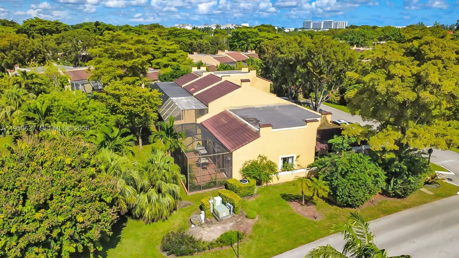 3831 Estepona Ave 11-d-2, Doral, Florida 33178, Doral, Florida 33178, 3 Bedrooms Bedrooms, ,2 BathroomsBathrooms,Residential,For Sale,3831 Estepona Ave 11-d-2, Doral, Florida 33178,A11958627