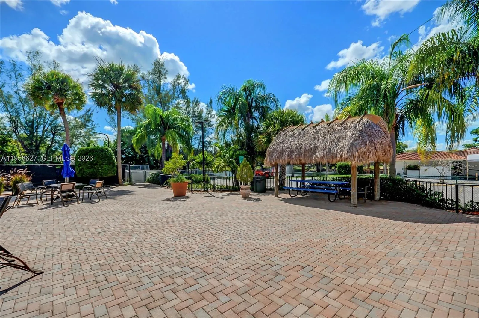 3831 Estepona Ave 11-d-2, Doral, Florida 33178, Doral, Florida 33178, 3 Bedrooms Bedrooms, ,2 BathroomsBathrooms,Residential,For Sale,3831 Estepona Ave 11-d-2, Doral, Florida 33178,A11958627