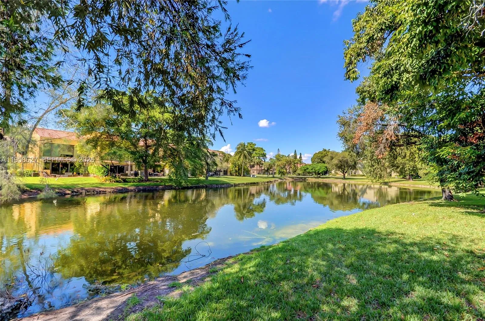 3831 Estepona Ave 11-d-2, Doral, Florida 33178, Doral, Florida 33178, 3 Bedrooms Bedrooms, ,2 BathroomsBathrooms,Residential,For Sale,3831 Estepona Ave 11-d-2, Doral, Florida 33178,A11958627