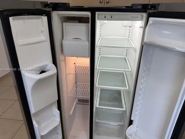 3921 Nw 164th St, Miami Gardens, Florida 33054, Miami Gardens, Florida 33054, ,Residential Income,For Sale,3921 Nw 164th St, Miami Gardens, Florida 33054,A11964250