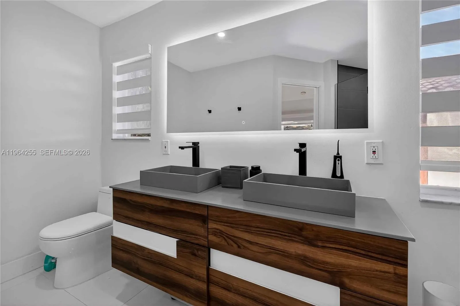 160 Sw 206th Ave, Pembroke Pines, Florida 33029, Pembroke Pines, Florida 33029, 3 Bedrooms Bedrooms, ,2 BathroomsBathrooms,Residential,For Sale,160 Sw 206th Ave, Pembroke Pines, Florida 33029,A11964255