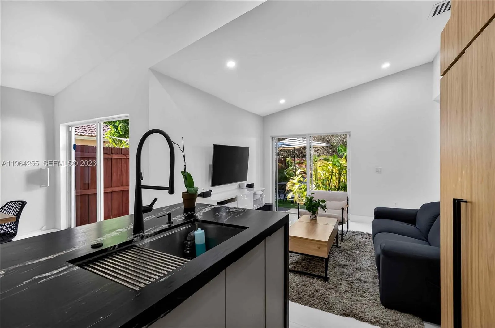 160 Sw 206th Ave, Pembroke Pines, Florida 33029, Pembroke Pines, Florida 33029, 3 Bedrooms Bedrooms, ,2 BathroomsBathrooms,Residential,For Sale,160 Sw 206th Ave, Pembroke Pines, Florida 33029,A11964255