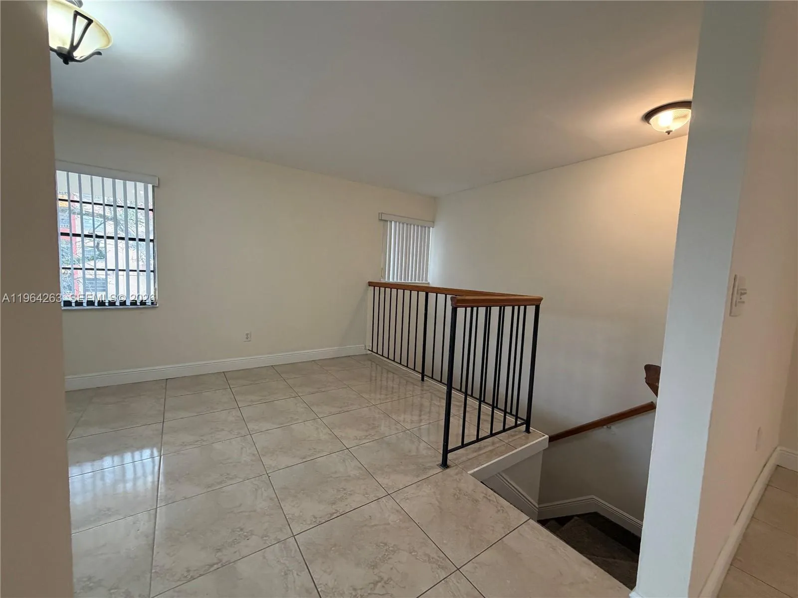 6085 W Flagler St 0, Miami, Florida 33144, Miami, Florida 33144, 3 Bedrooms Bedrooms, ,2 BathroomsBathrooms,Residential Lease,For Rent,6085 W Flagler St 0, Miami, Florida 33144,A11964263