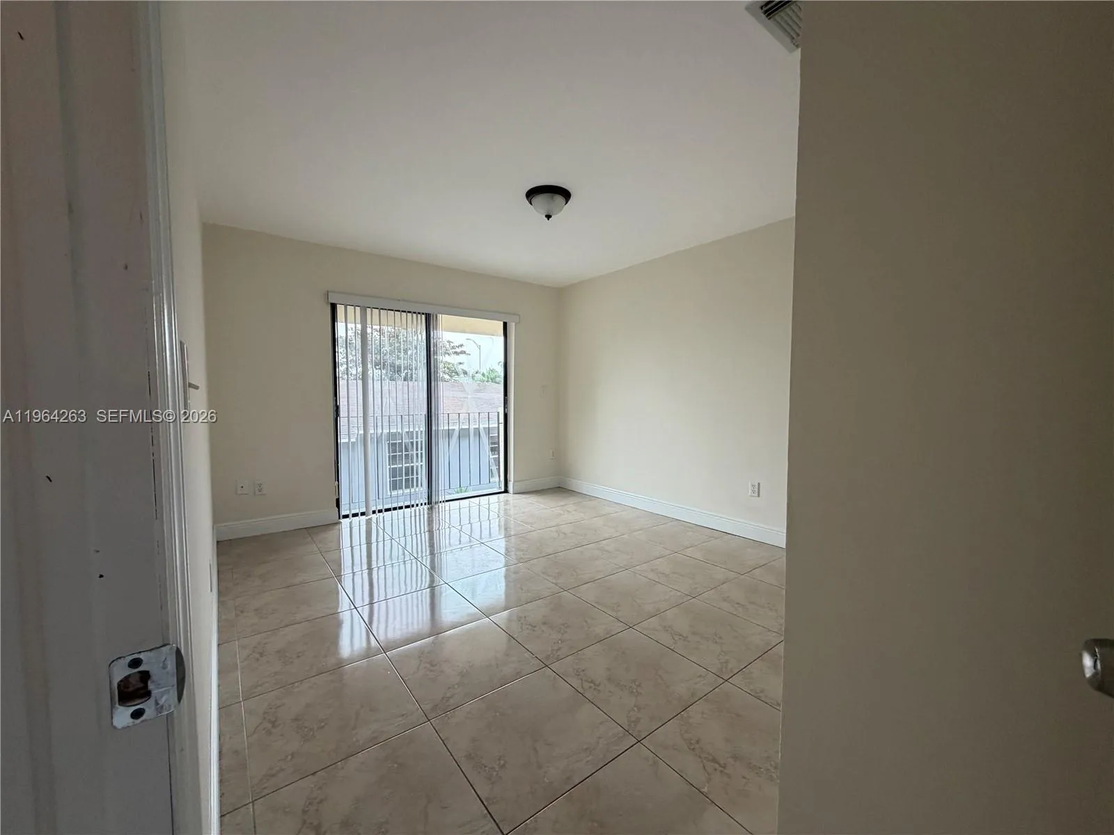 6085 W Flagler St 0, Miami, Florida 33144, Miami, Florida 33144, 3 Bedrooms Bedrooms, ,2 BathroomsBathrooms,Residential Lease,For Rent,6085 W Flagler St 0, Miami, Florida 33144,A11964263