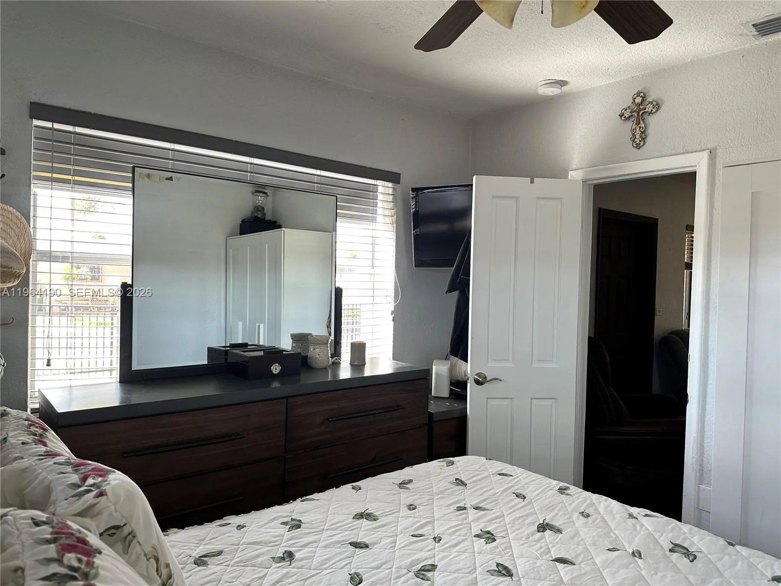 991 E 47th St, Hialeah, Florida 33013, Hialeah, Florida 33013, 3 Bedrooms Bedrooms, ,2 BathroomsBathrooms,Residential,For Sale,991 E 47th St, Hialeah, Florida 33013,A11964190