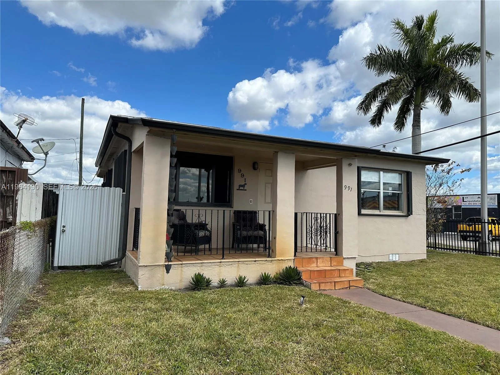 991 E 47th St, Hialeah, Florida 33013, Hialeah, Florida 33013, 3 Bedrooms Bedrooms, ,2 BathroomsBathrooms,Residential,For Sale,991 E 47th St, Hialeah, Florida 33013,A11964190