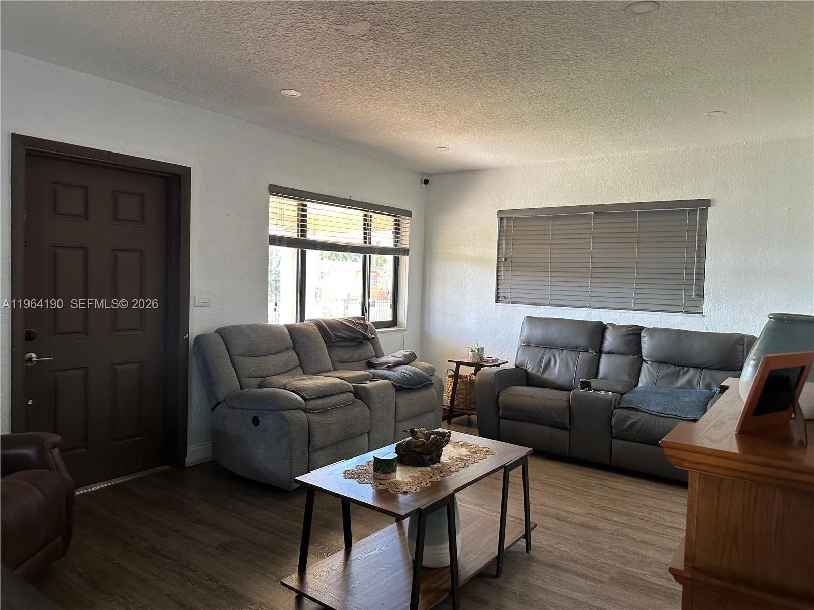 991 E 47th St, Hialeah, Florida 33013, Hialeah, Florida 33013, 3 Bedrooms Bedrooms, ,2 BathroomsBathrooms,Residential,For Sale,991 E 47th St, Hialeah, Florida 33013,A11964190