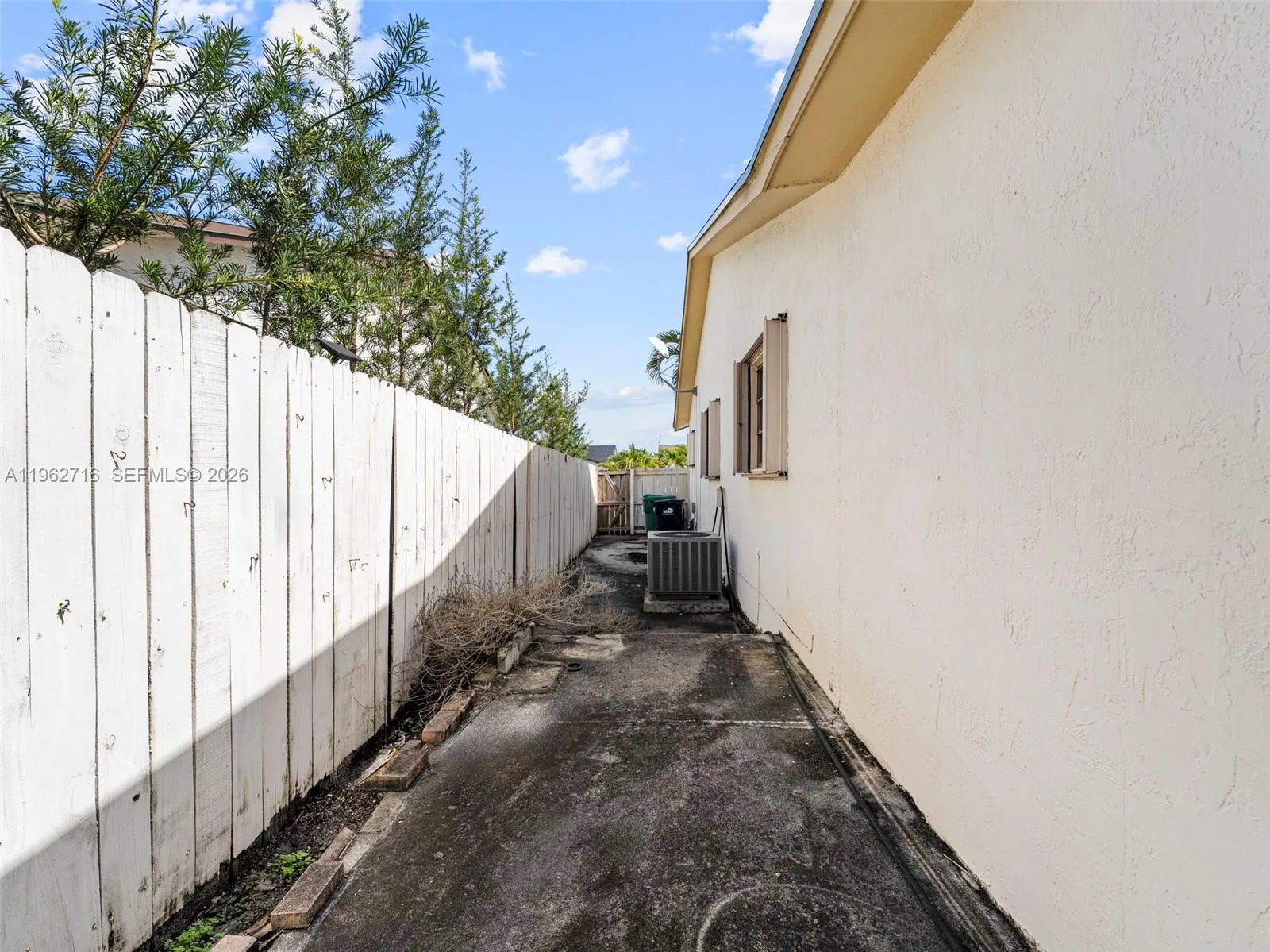 10832 Sw 146th Pl, Miami, Florida 33186, Miami, Florida 33186, 3 Bedrooms Bedrooms, 1 Room Rooms,2 BathroomsBathrooms,Residential,For Sale,10832 Sw 146th Pl, Miami, Florida 33186,A11962716