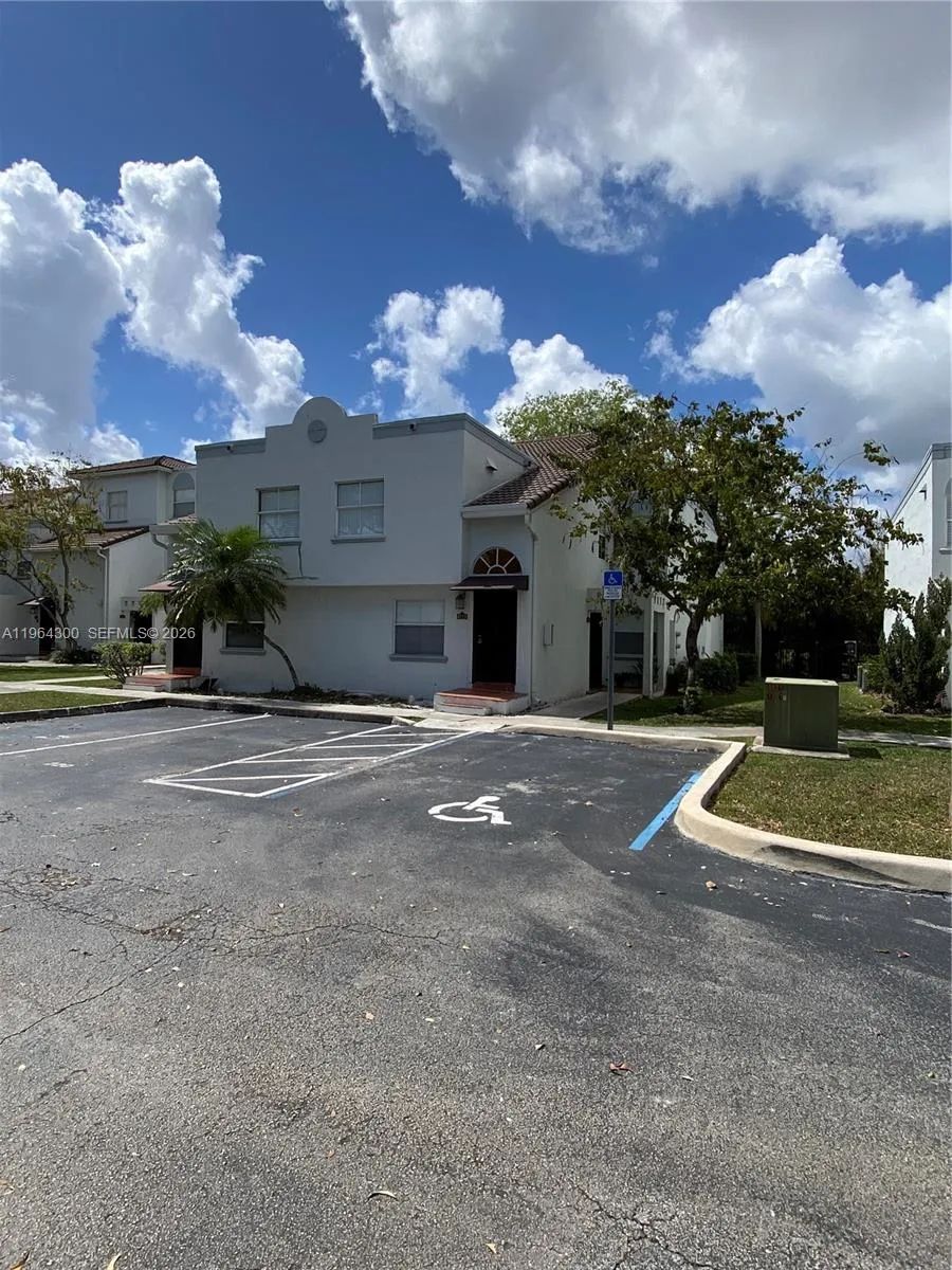 4772 Nw 97th Pl 219, Doral, Florida 33178, Doral, Florida 33178, 2 Bedrooms Bedrooms, ,2 BathroomsBathrooms,Residential Lease,For Rent,4772 Nw 97th Pl 219, Doral, Florida 33178,A11964300