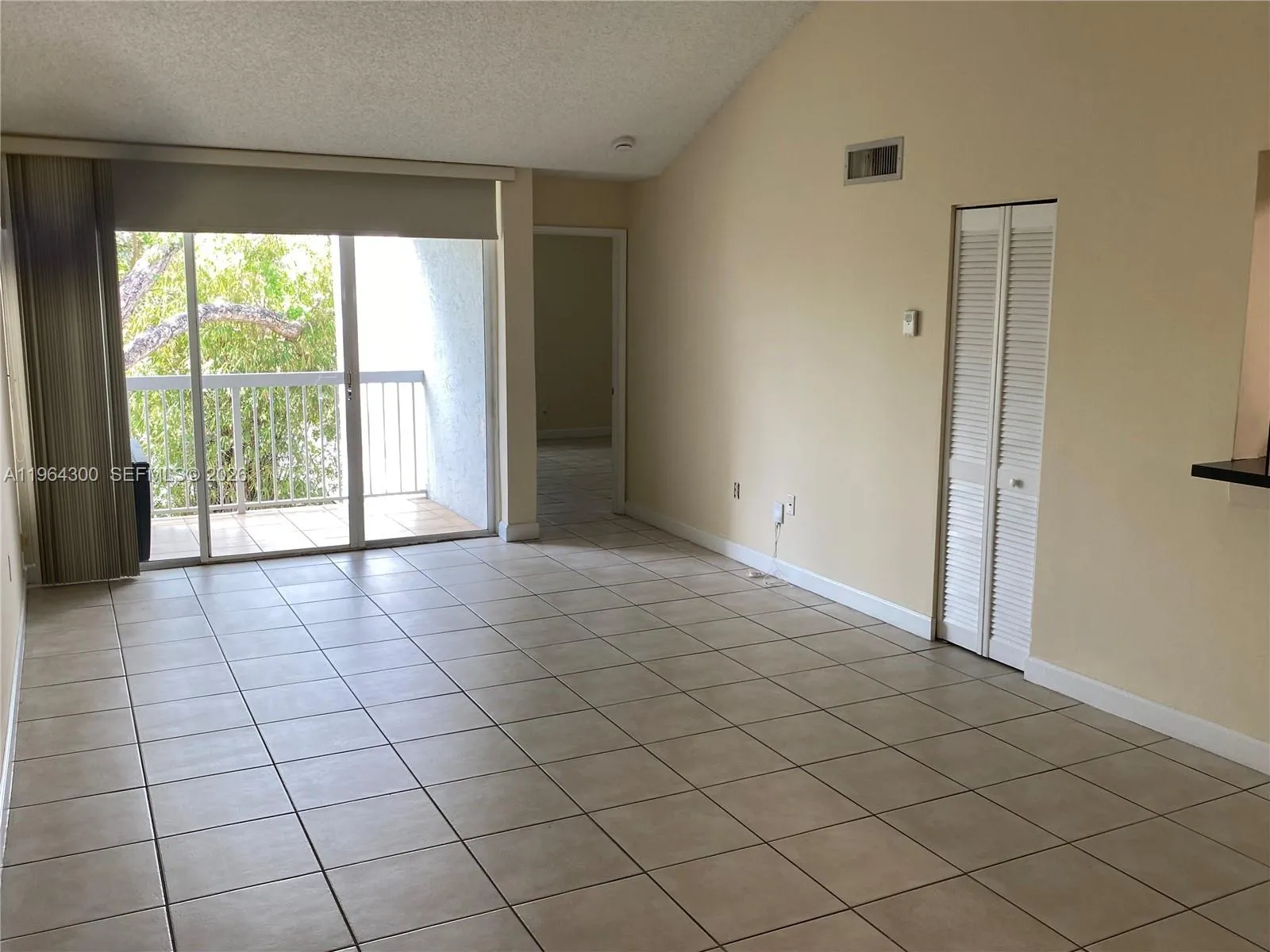 4772 Nw 97th Pl 219, Doral, Florida 33178, Doral, Florida 33178, 2 Bedrooms Bedrooms, ,2 BathroomsBathrooms,Residential Lease,For Rent,4772 Nw 97th Pl 219, Doral, Florida 33178,A11964300