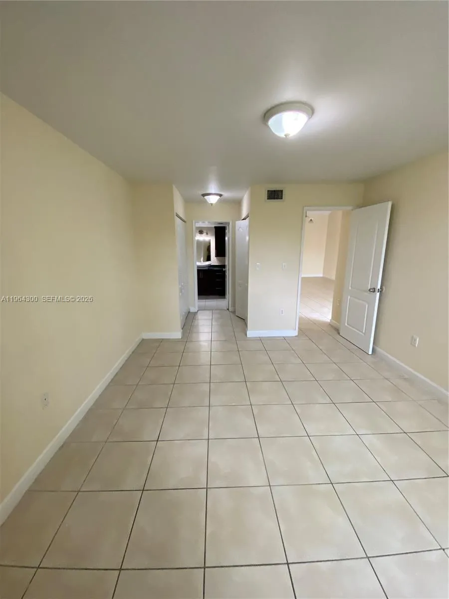 4772 Nw 97th Pl 219, Doral, Florida 33178, Doral, Florida 33178, 2 Bedrooms Bedrooms, ,2 BathroomsBathrooms,Residential Lease,For Rent,4772 Nw 97th Pl 219, Doral, Florida 33178,A11964300