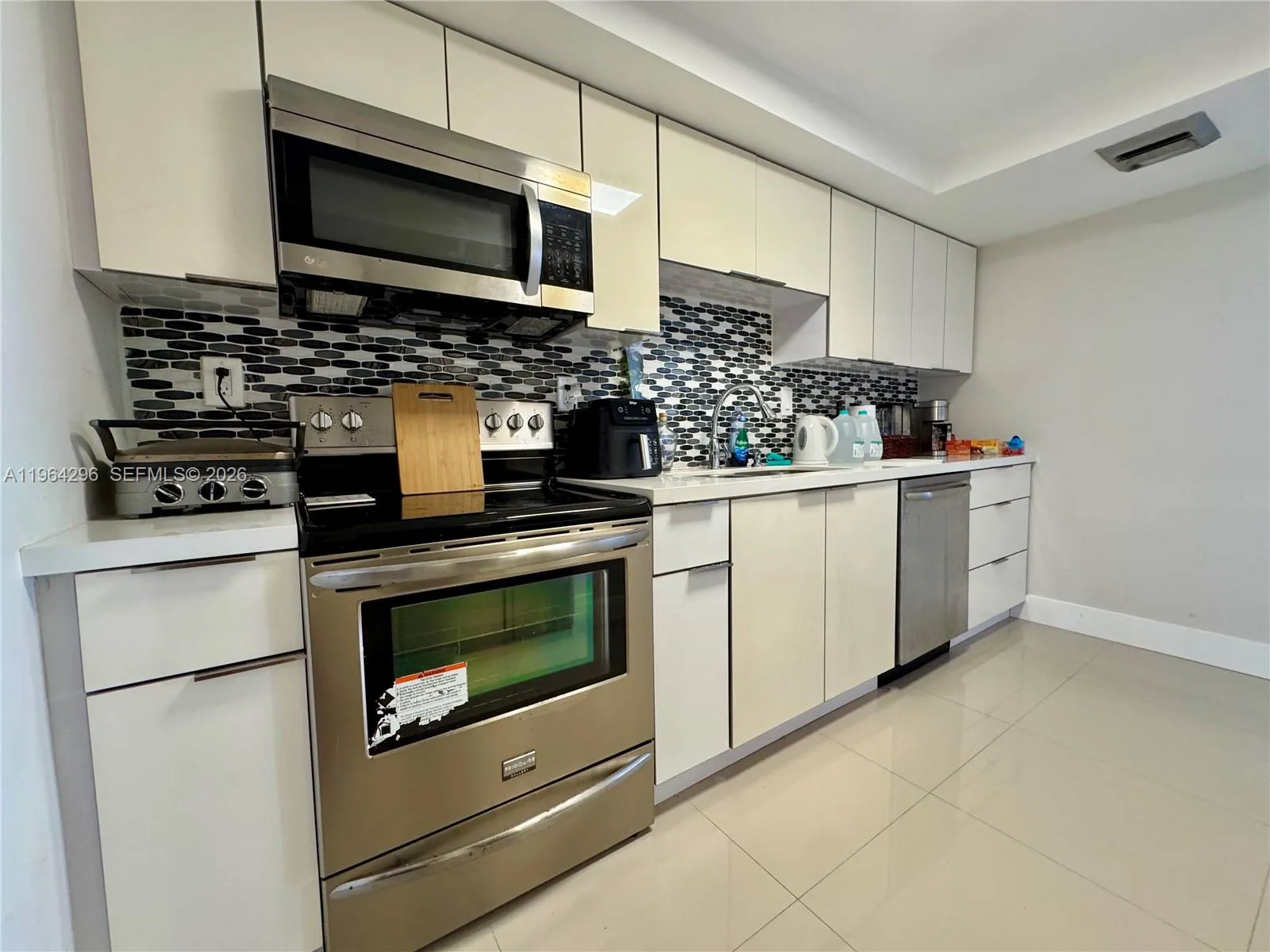 18011 Biscayne Blvd 1802, Aventura, Florida 33160, Aventura, Florida 33160, 1 Bedroom Bedrooms, ,1 BathroomBathrooms,Residential,For Sale,18011 Biscayne Blvd 1802, Aventura, Florida 33160,A11964296