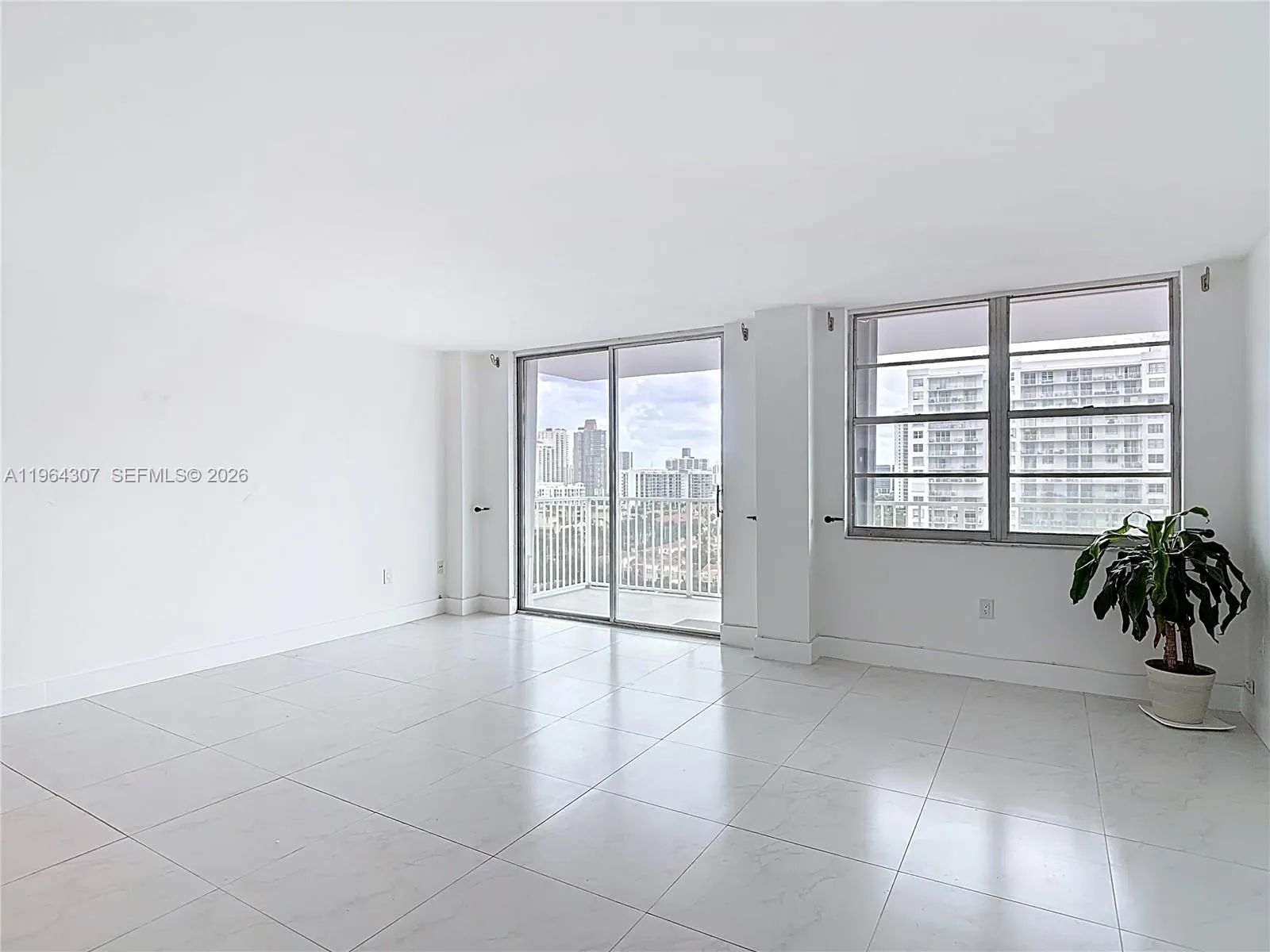 2801 Ne 183rd St 1504w, Aventura, Florida 33160, Aventura, Florida 33160, 2 Bedrooms Bedrooms, ,2 BathroomsBathrooms,Residential,For Sale,2801 Ne 183rd St 1504w, Aventura, Florida 33160,A11964307