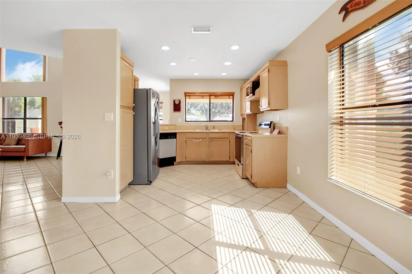 1801 Nw 120th Ter, Pembroke Pines, Florida 33026, Pembroke Pines, Florida 33026, 3 Bedrooms Bedrooms, ,2 BathroomsBathrooms,Residential,For Sale,1801 Nw 120th Ter, Pembroke Pines, Florida 33026,A11959490