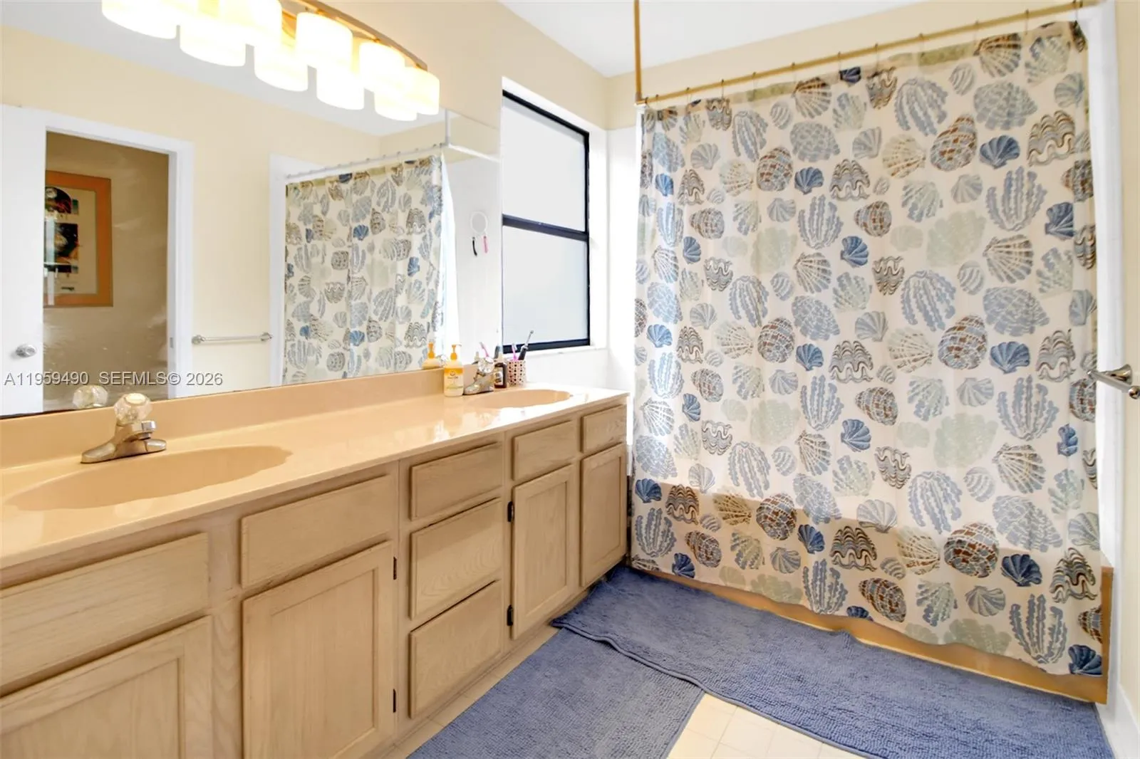 1801 Nw 120th Ter, Pembroke Pines, Florida 33026, Pembroke Pines, Florida 33026, 3 Bedrooms Bedrooms, ,2 BathroomsBathrooms,Residential,For Sale,1801 Nw 120th Ter, Pembroke Pines, Florida 33026,A11959490