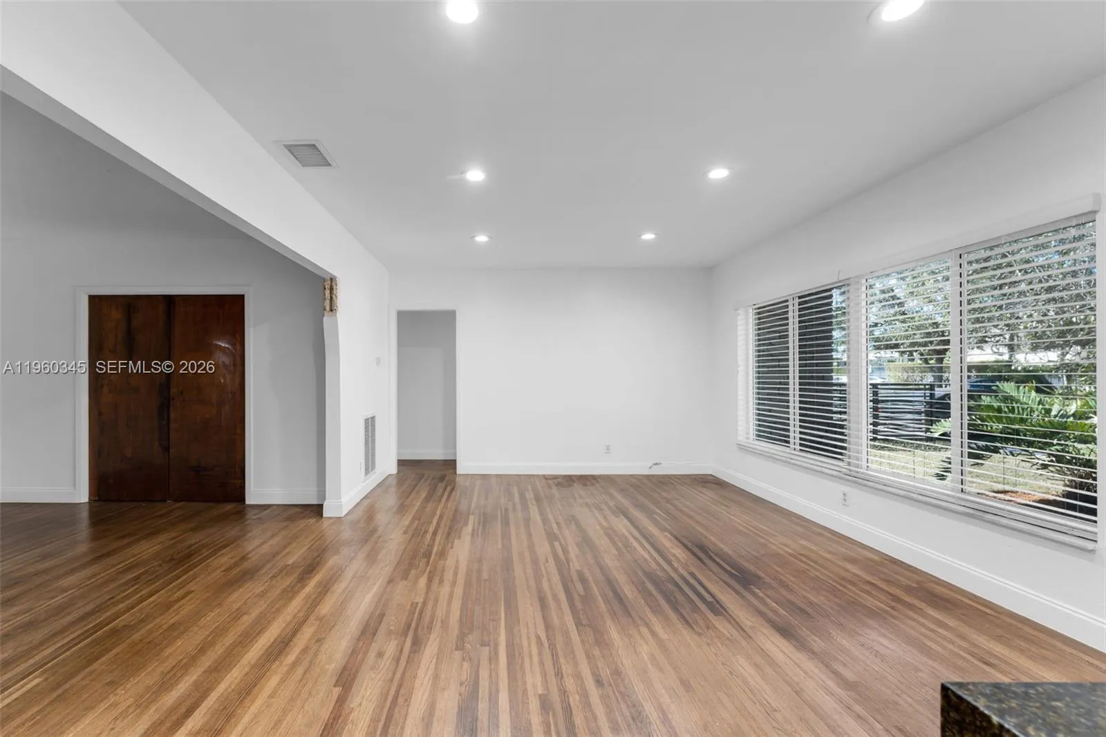 3965 Sw 60th Ct, Miami, Florida 33155, Miami, Florida 33155, 3 Bedrooms Bedrooms, ,2 BathroomsBathrooms,Residential,For Sale,3965 Sw 60th Ct, Miami, Florida 33155,A11960345