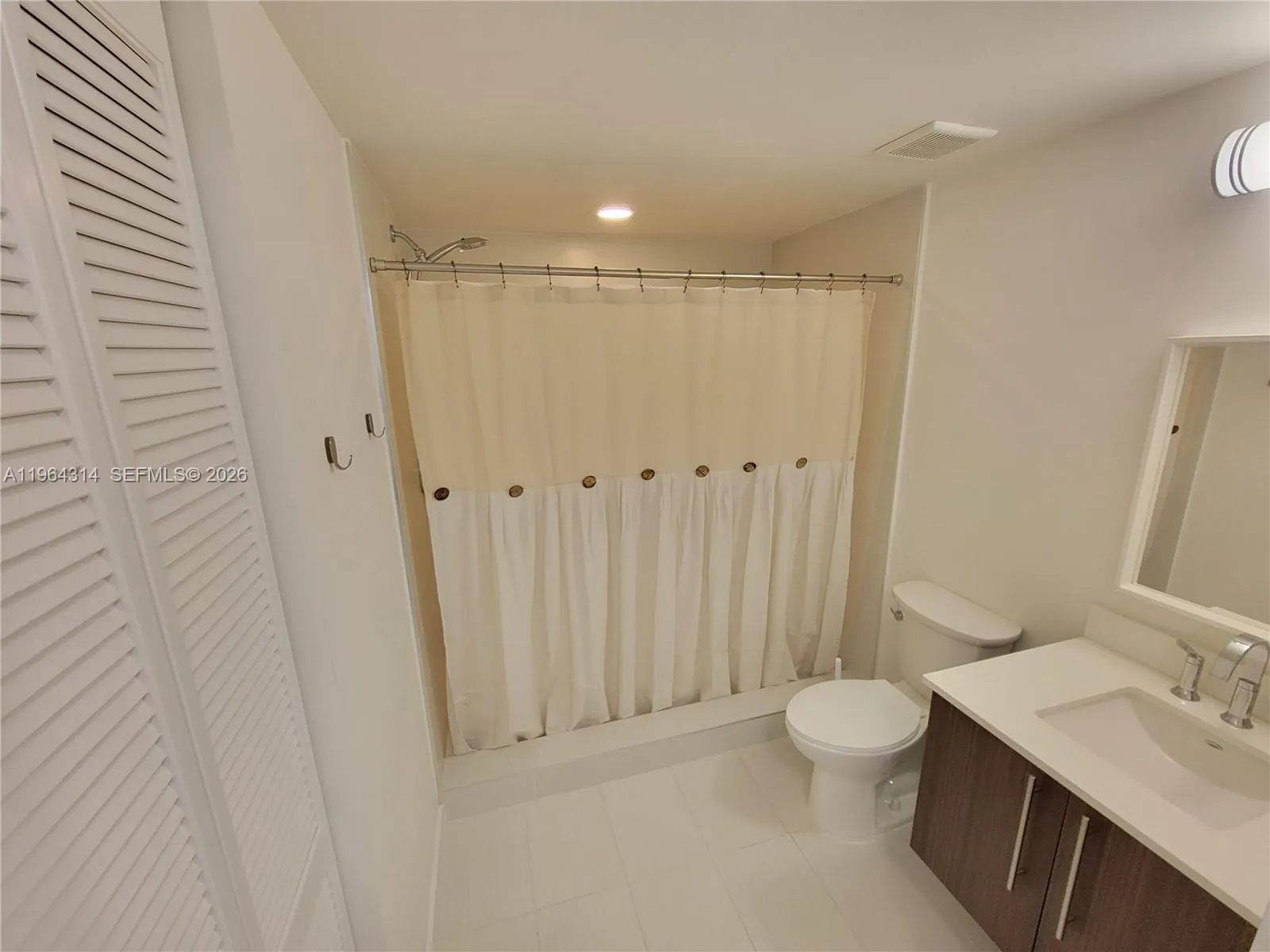 7825 Nw 107th Ave 318, Doral, Florida 33178, Doral, Florida 33178, 1 Bedroom Bedrooms, ,2 BathroomsBathrooms,Residential Lease,For Rent,7825 Nw 107th Ave 318, Doral, Florida 33178,A11964314