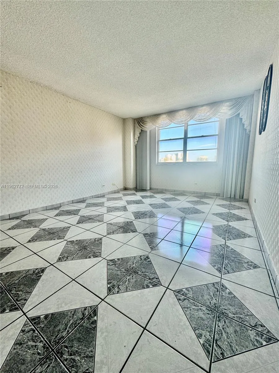 251 174th St 1715, Sunny Isles Beach, Florida 3316, Sunny Isles Beach, Florida 33160, 1 Bedroom Bedrooms, ,1 BathroomBathrooms,Residential,For Sale,251 174th St 1715, Sunny Isles Beach, Florida 3316,A11962772