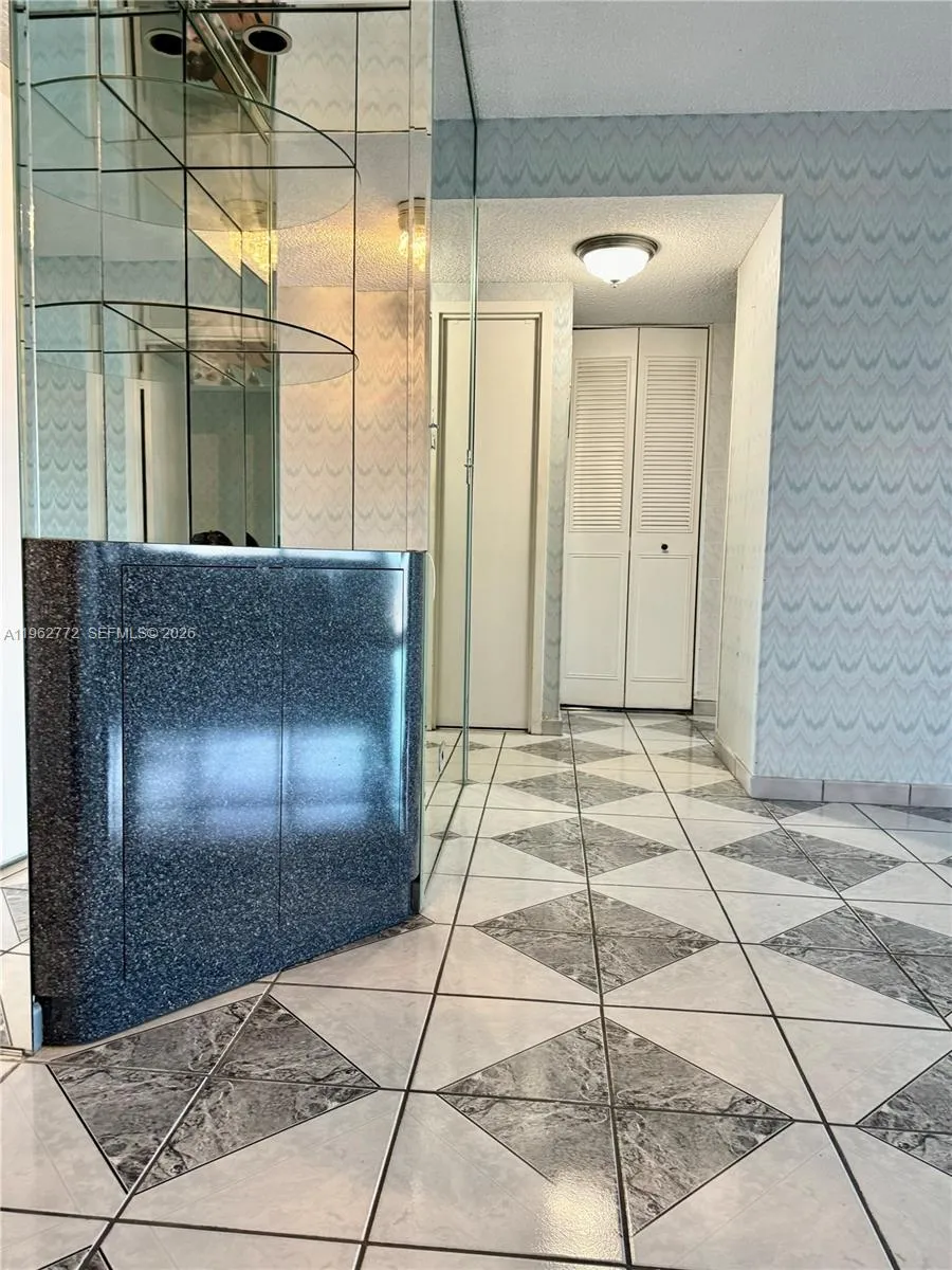251 174th St 1715, Sunny Isles Beach, Florida 3316, Sunny Isles Beach, Florida 33160, 1 Bedroom Bedrooms, ,1 BathroomBathrooms,Residential,For Sale,251 174th St 1715, Sunny Isles Beach, Florida 3316,A11962772
