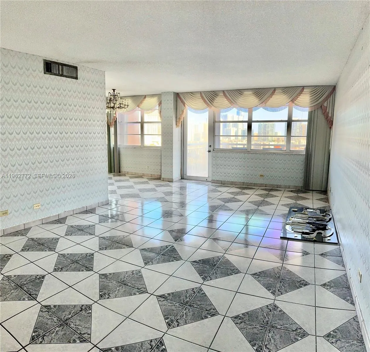 251 174th St 1715, Sunny Isles Beach, Florida 3316, Sunny Isles Beach, Florida 33160, 1 Bedroom Bedrooms, ,1 BathroomBathrooms,Residential,For Sale,251 174th St 1715, Sunny Isles Beach, Florida 3316,A11962772