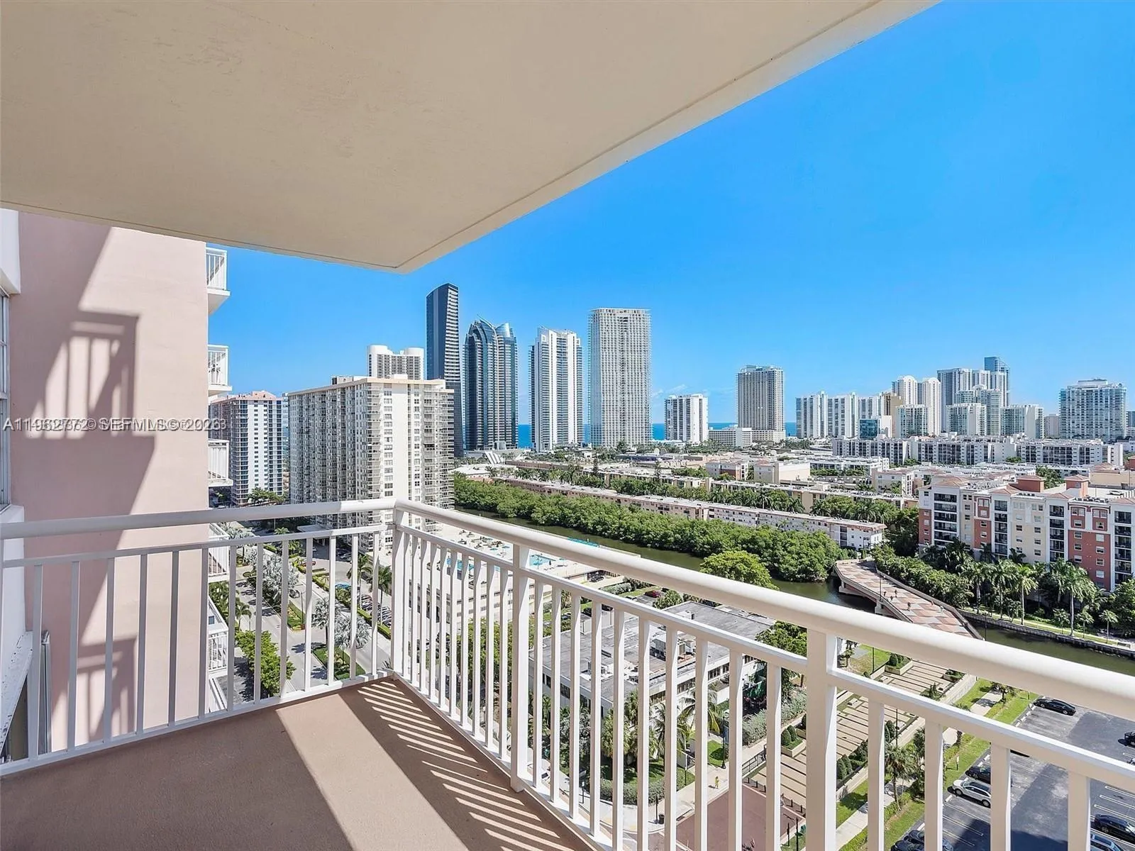 251 174th St 1715, Sunny Isles Beach, Florida 3316, Sunny Isles Beach, Florida 33160, 1 Bedroom Bedrooms, ,1 BathroomBathrooms,Residential,For Sale,251 174th St 1715, Sunny Isles Beach, Florida 3316,A11962772