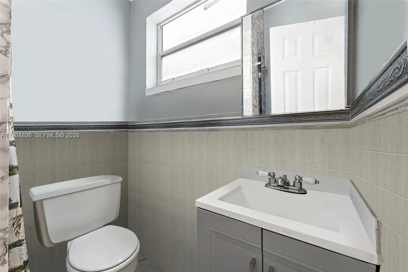 1110 Ne 204th Ter, Miami, Florida 33179, Miami, Florida 33179, 3 Bedrooms Bedrooms, ,2 BathroomsBathrooms,Residential,For Sale,1110 Ne 204th Ter, Miami, Florida 33179,A11964305