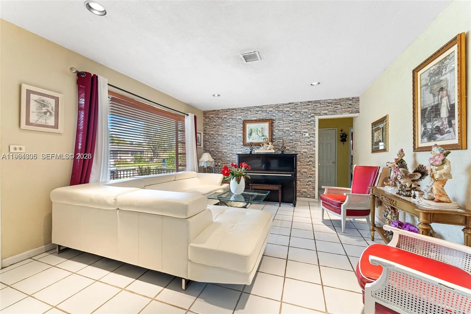 1110 Ne 204th Ter, Miami, Florida 33179, Miami, Florida 33179, 3 Bedrooms Bedrooms, ,2 BathroomsBathrooms,Residential,For Sale,1110 Ne 204th Ter, Miami, Florida 33179,A11964305