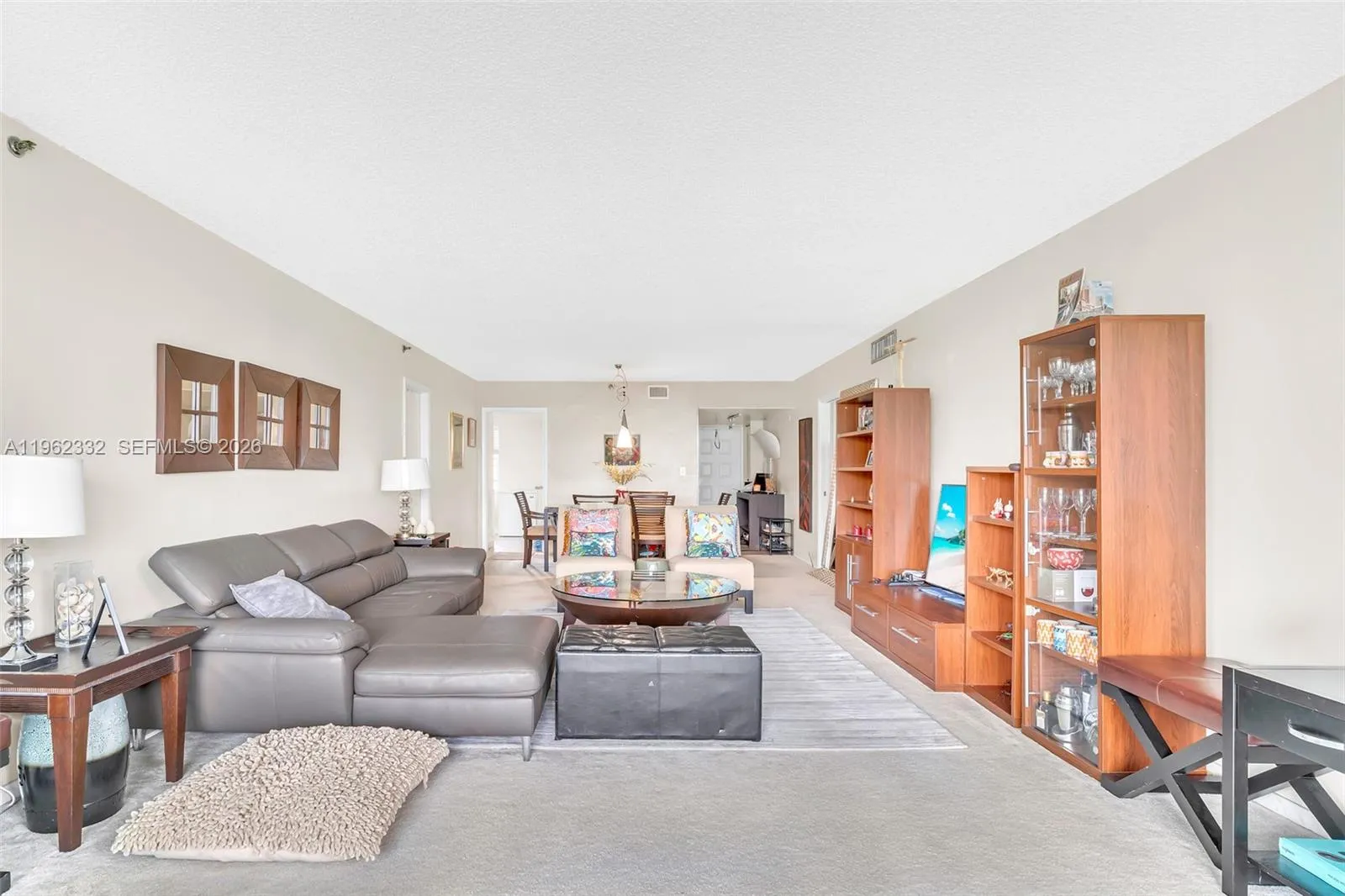 3510 Oaks Way 408, Pompano Beach, Florida 33069, Pompano Beach, Florida 33069, 3 Bedrooms Bedrooms, ,2 BathroomsBathrooms,Residential,For Sale,3510 Oaks Way 408, Pompano Beach, Florida 33069,A11962332