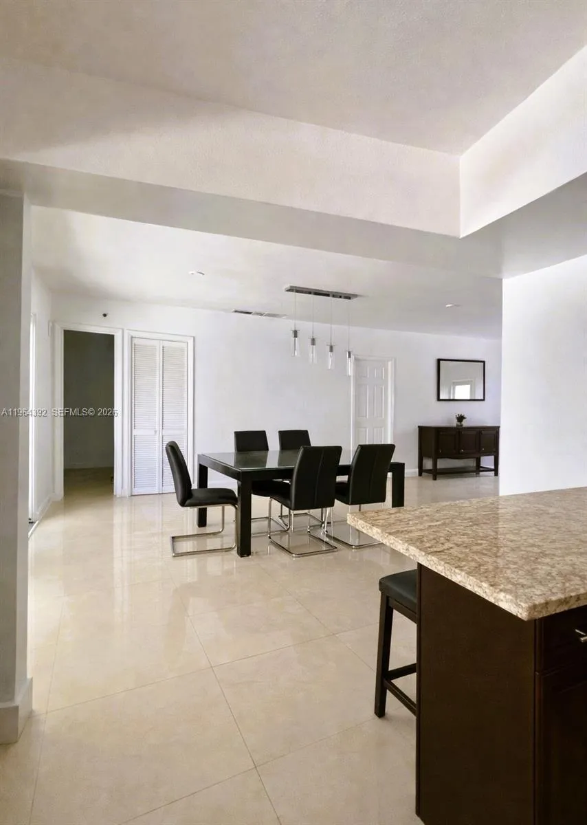 20600 Sw 117th Ave, Miami, Florida 33177, Miami, Florida 33177, 3 Bedrooms Bedrooms, 3 Rooms Rooms,2 BathroomsBathrooms,Residential,For Sale,20600 Sw 117th Ave, Miami, Florida 33177,A11964392