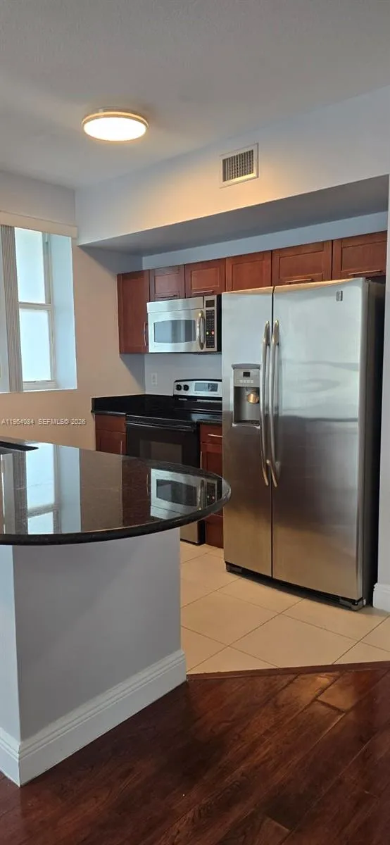 7280 Sw 90th St 601, Miami, Florida 33156, Miami, Florida 33156, 2 Bedrooms Bedrooms, ,2 BathroomsBathrooms,Residential,For Sale,7280 Sw 90th St 601, Miami, Florida 33156,A11964084