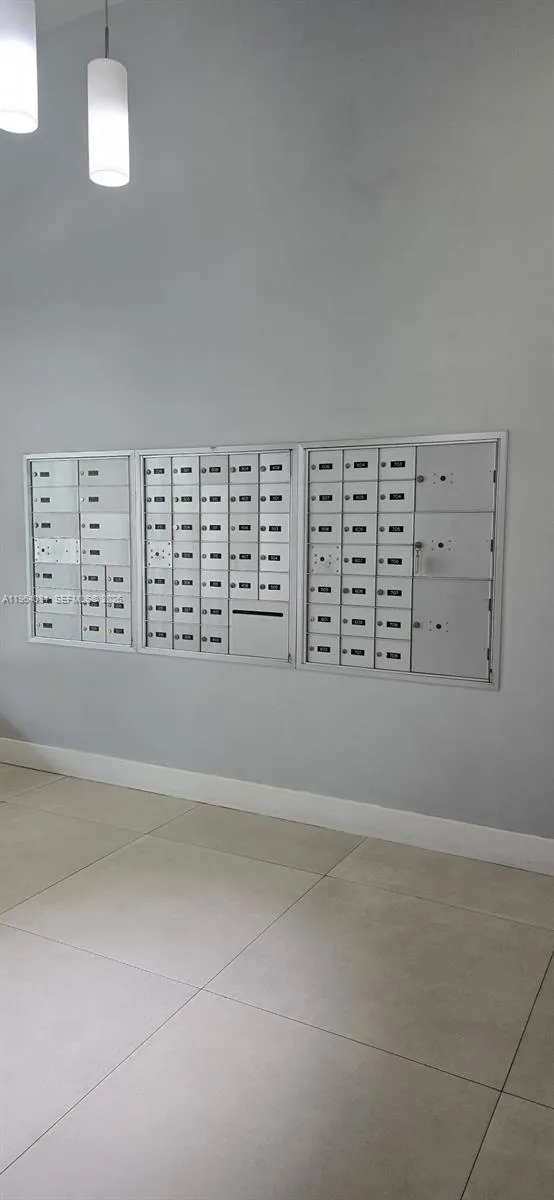 7280 Sw 90th St 601, Miami, Florida 33156, Miami, Florida 33156, 2 Bedrooms Bedrooms, ,2 BathroomsBathrooms,Residential,For Sale,7280 Sw 90th St 601, Miami, Florida 33156,A11964084