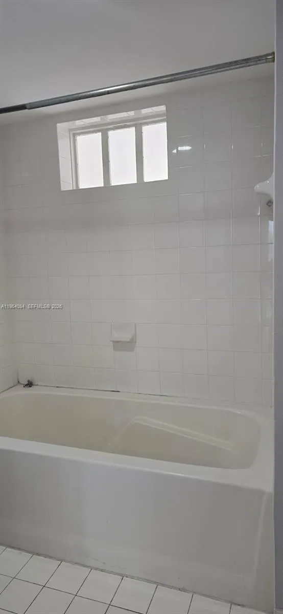 7280 Sw 90th St 601, Miami, Florida 33156, Miami, Florida 33156, 2 Bedrooms Bedrooms, ,2 BathroomsBathrooms,Residential,For Sale,7280 Sw 90th St 601, Miami, Florida 33156,A11964084