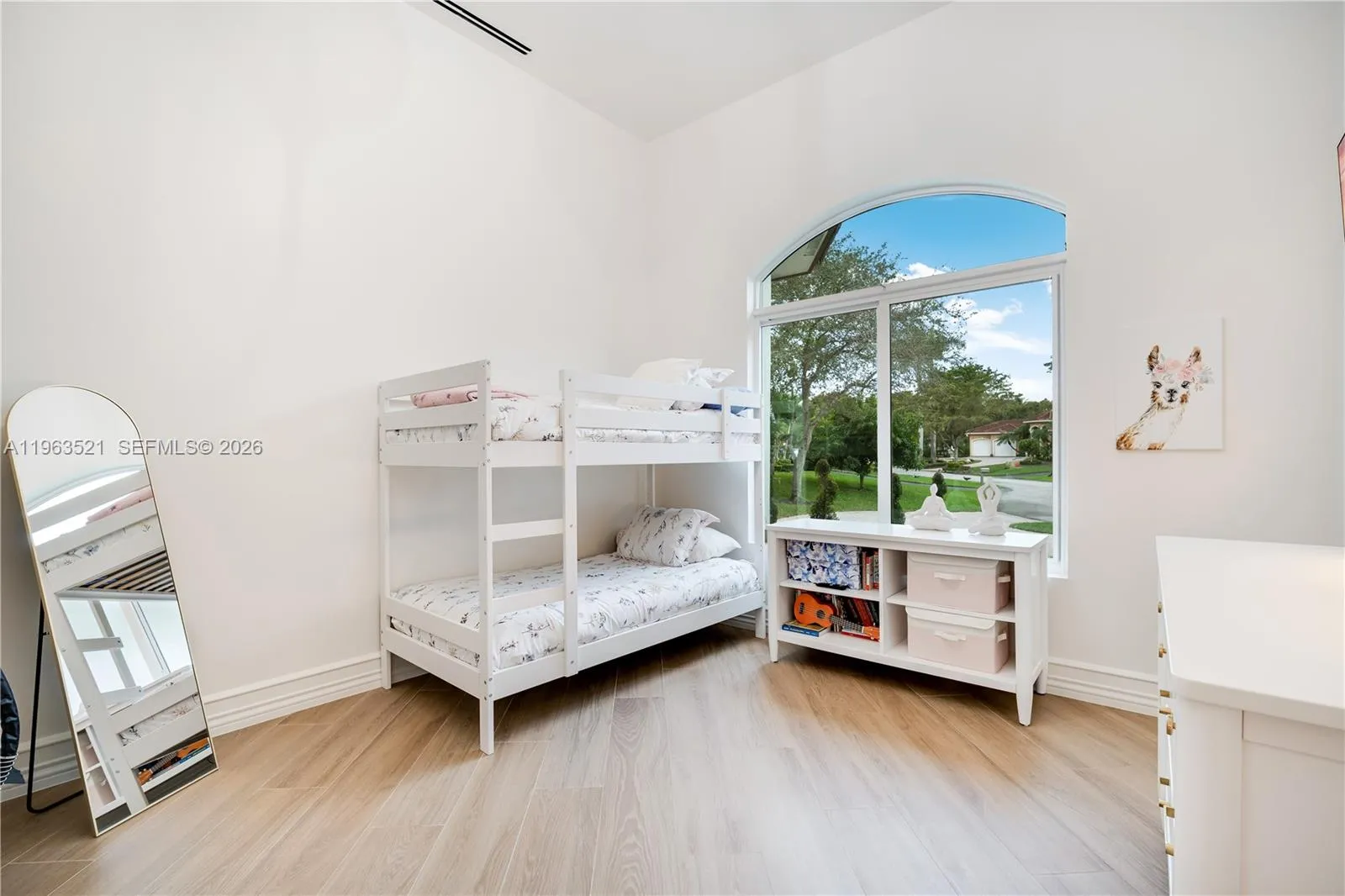 16315 Sw 88th Ct, Palmetto Bay, Florida 33157, Palmetto Bay, Florida 33157, 5 Bedrooms Bedrooms, ,3 BathroomsBathrooms,Residential,For Sale,16315 Sw 88th Ct, Palmetto Bay, Florida 33157,A11963521