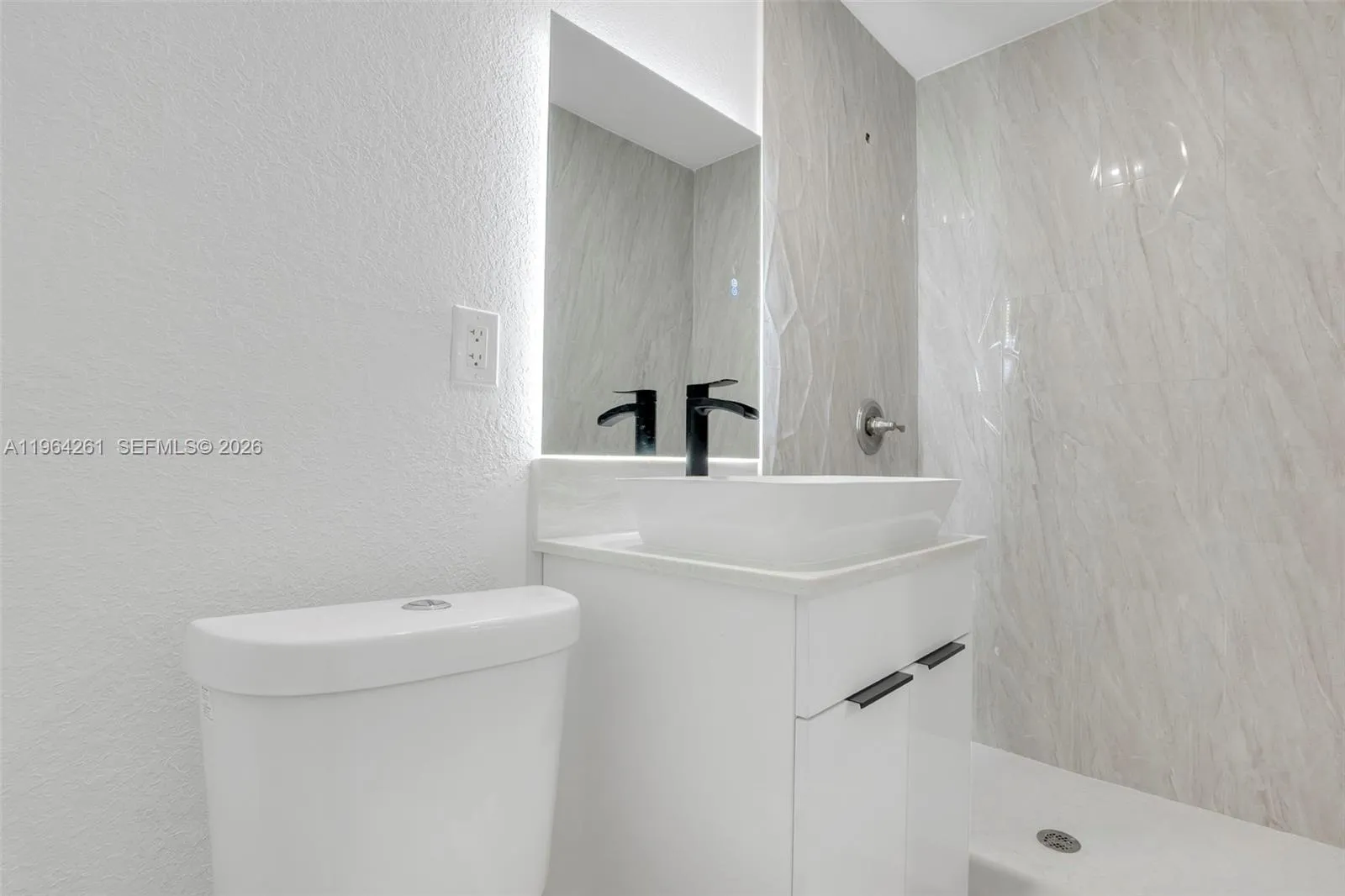 1820 Sw 25th Ave, Miami, Florida 33145, Miami, Florida 33145, 3 Bedrooms Bedrooms, ,2 BathroomsBathrooms,Residential,For Sale,1820 Sw 25th Ave, Miami, Florida 33145,A11964261