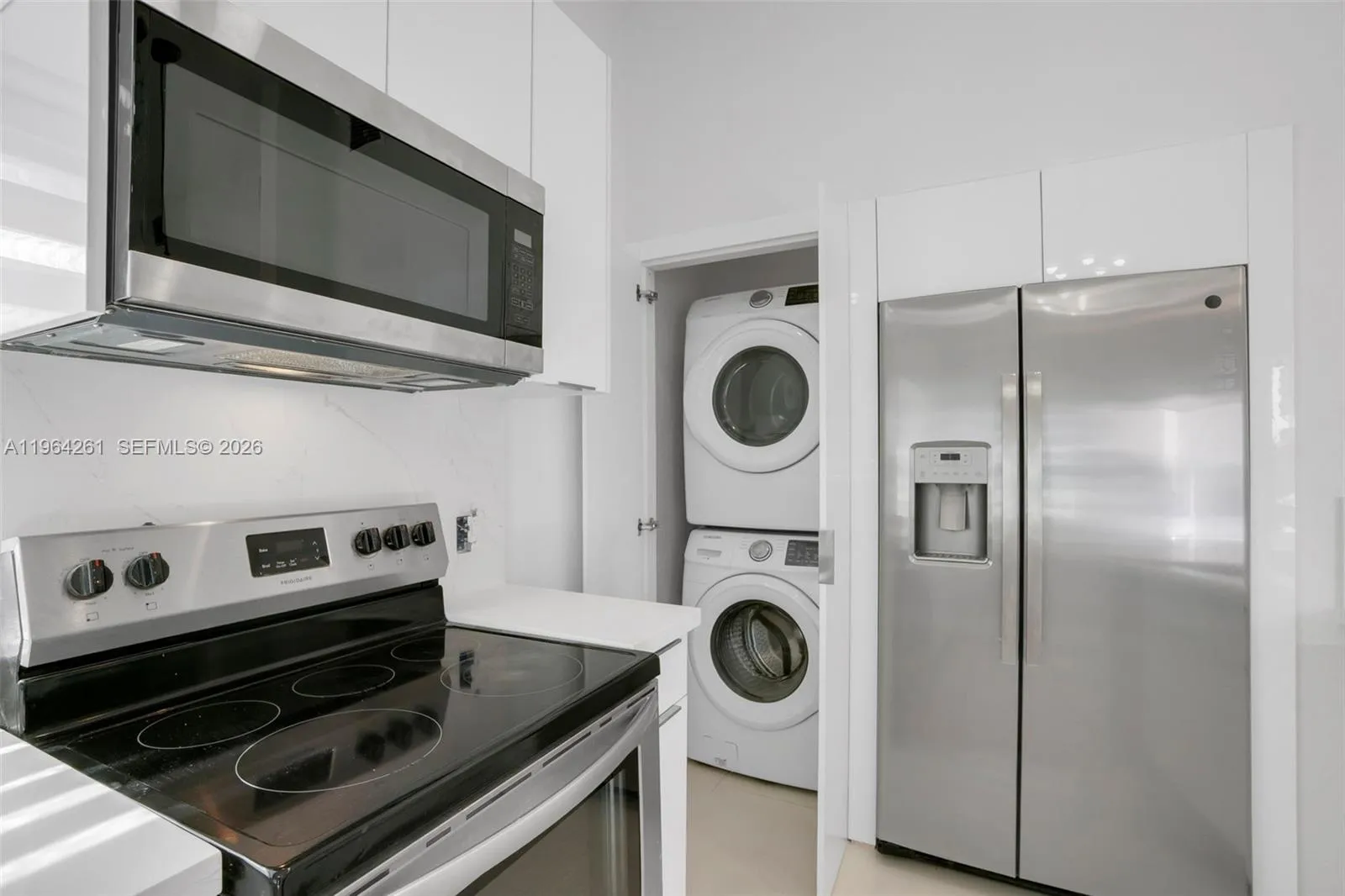 1820 Sw 25th Ave, Miami, Florida 33145, Miami, Florida 33145, 3 Bedrooms Bedrooms, ,2 BathroomsBathrooms,Residential,For Sale,1820 Sw 25th Ave, Miami, Florida 33145,A11964261