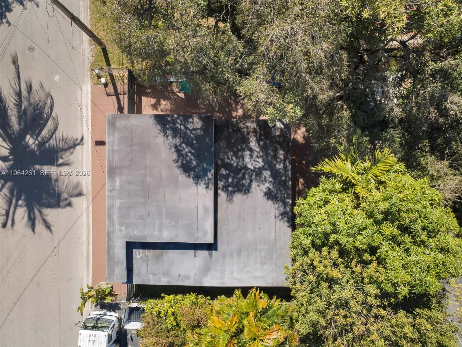 1820 Sw 25th Ave, Miami, Florida 33145, Miami, Florida 33145, 3 Bedrooms Bedrooms, ,2 BathroomsBathrooms,Residential,For Sale,1820 Sw 25th Ave, Miami, Florida 33145,A11964261